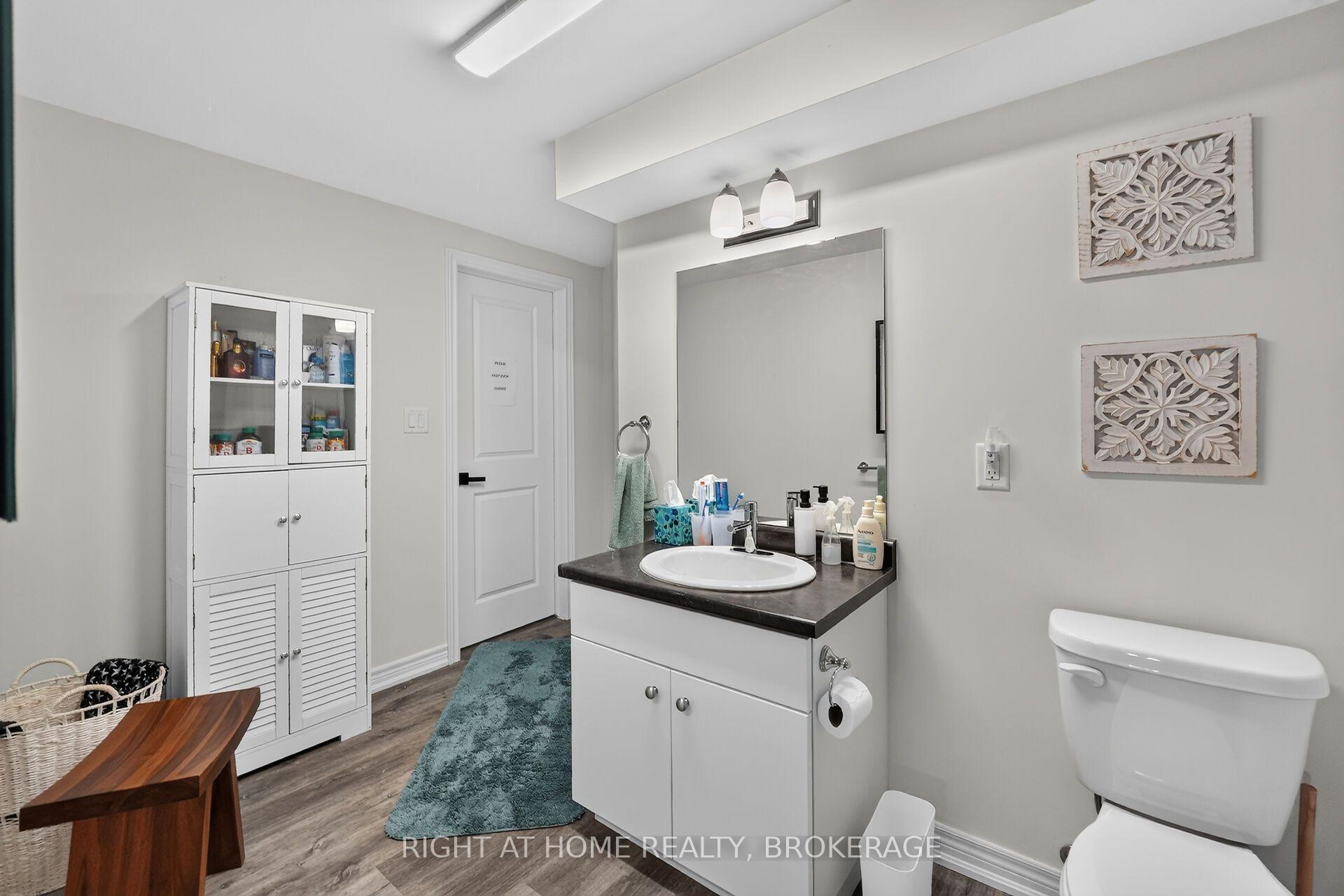 Photo 39 of 4069 Brock Street N, Lincoln, Beamsville — HOMEH