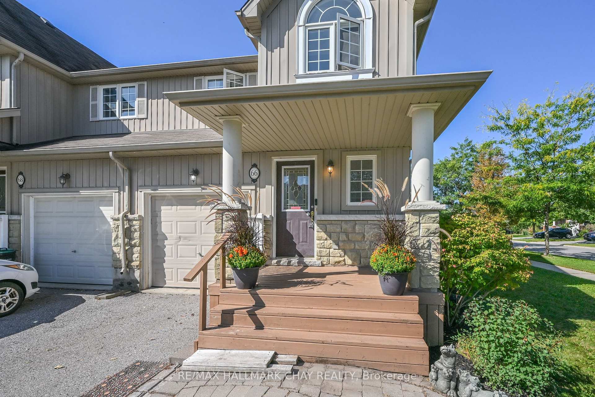 Photo 4 of 66 Warman Street, New Tecumseth, Alliston — HOMEH