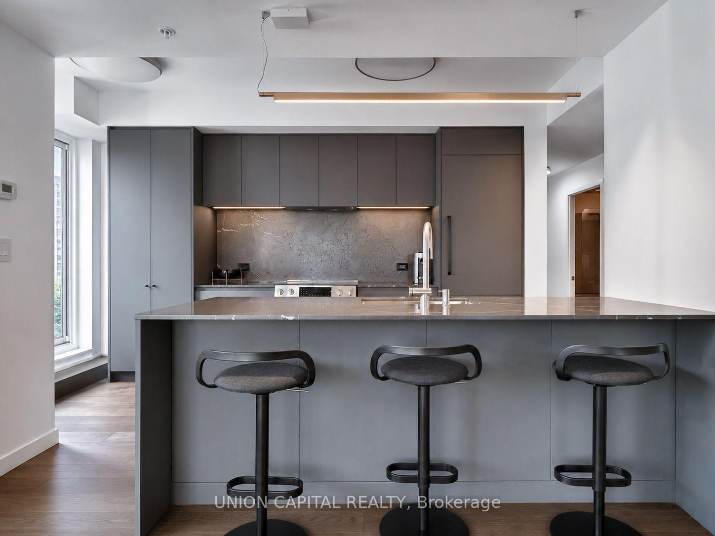 Photo 3 of Unit 2706, 3985 Grand Park Drive, Mississauga, City Centre — HOMEH
