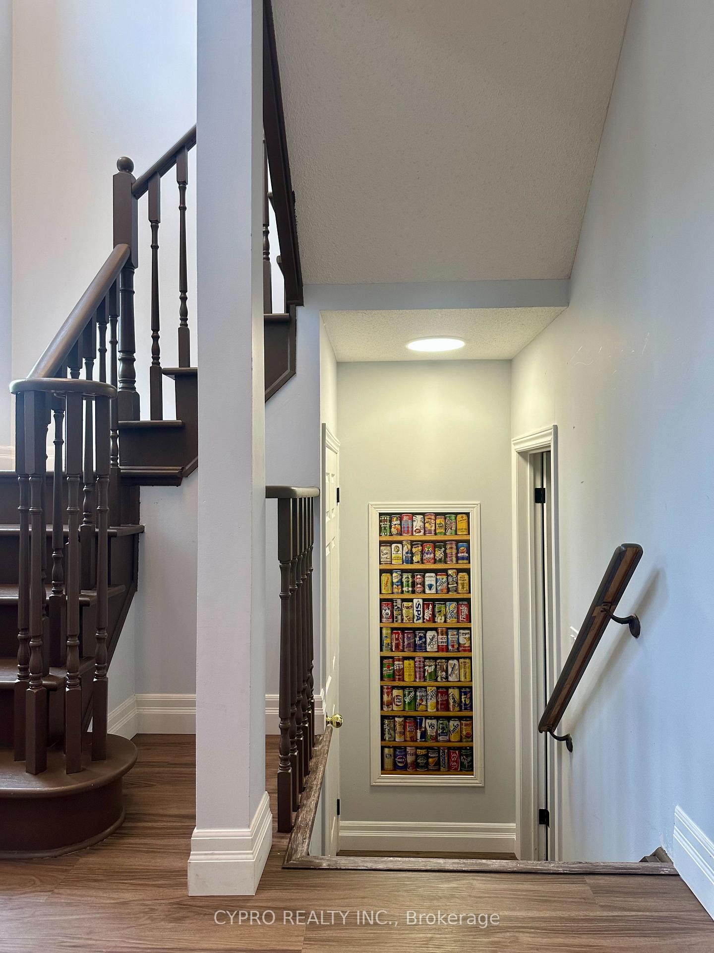 Photo 14 of 141 King William Crescent, Richmond Hill, Langstaff — HOMEH
