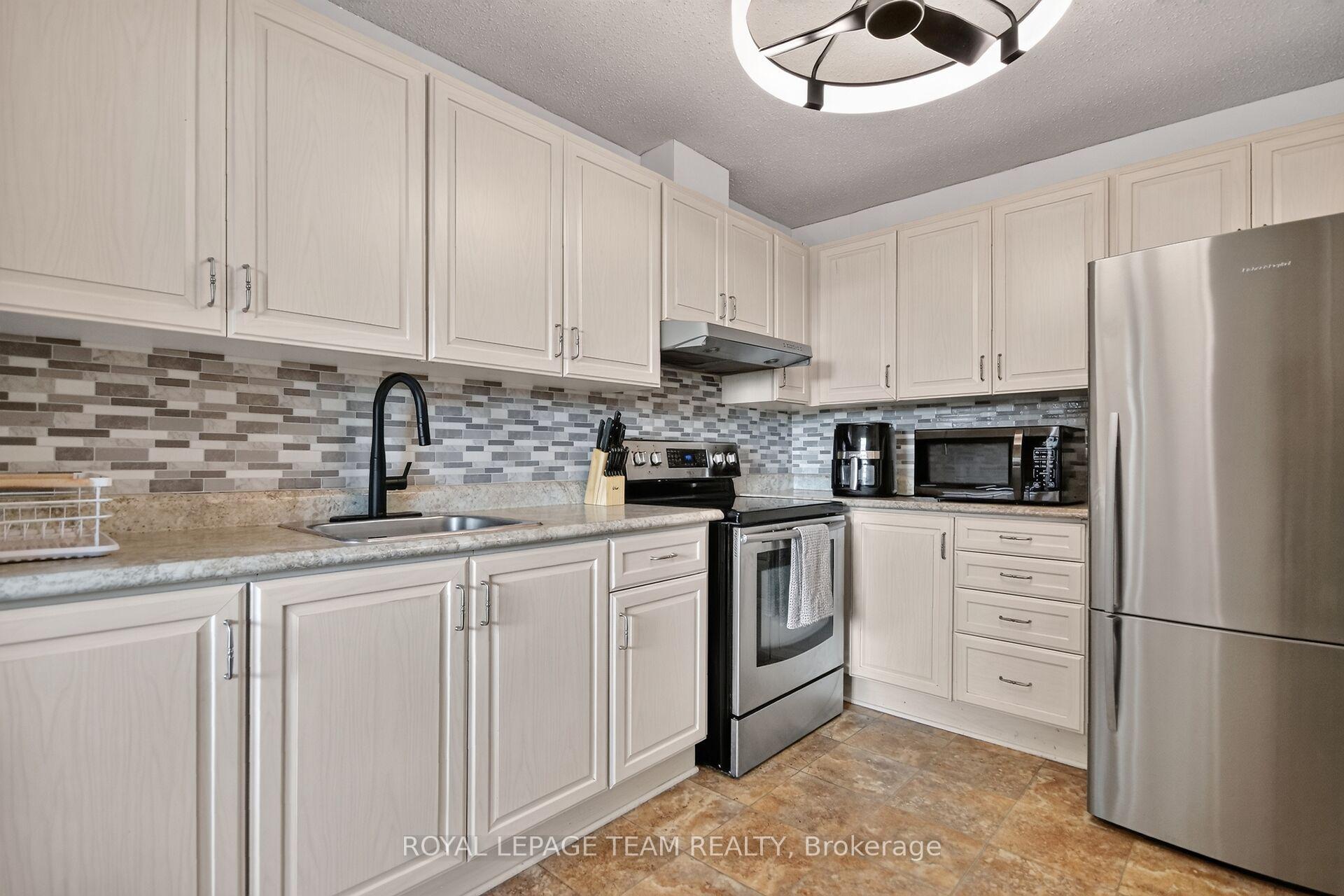 Photo 17 of Unit 412, 1505 Baseline Road, Ottawa, Copeland Park — HOMEH