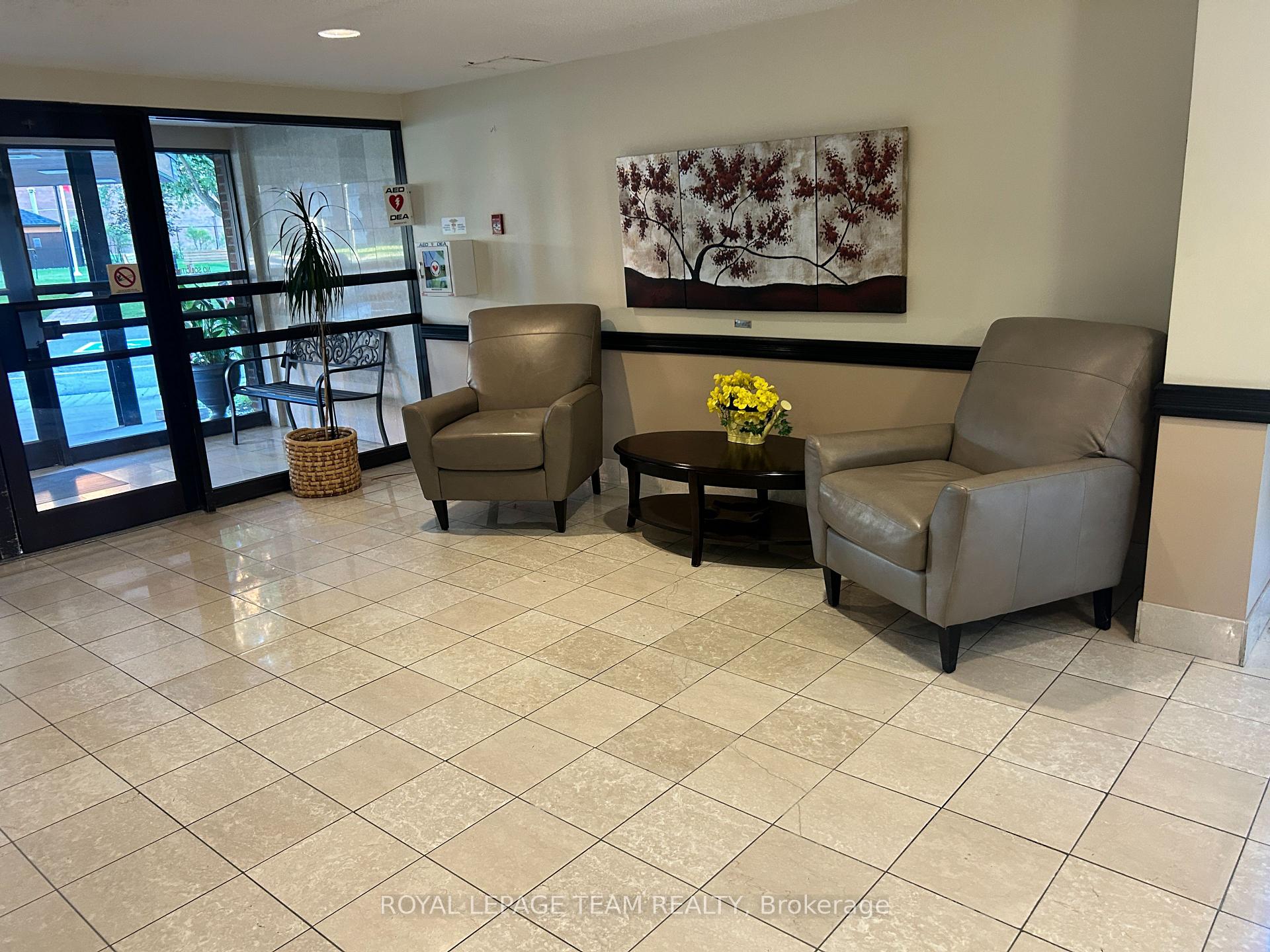 Photo 36 of Unit 412, 1505 Baseline Road, Ottawa, Copeland Park — HOMEH