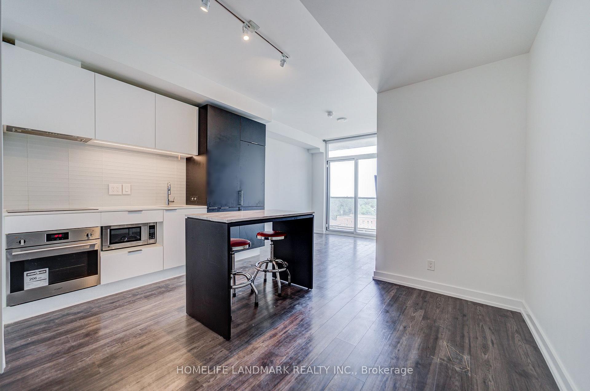 Photo of Unit 601, 33 Helendale Avenue