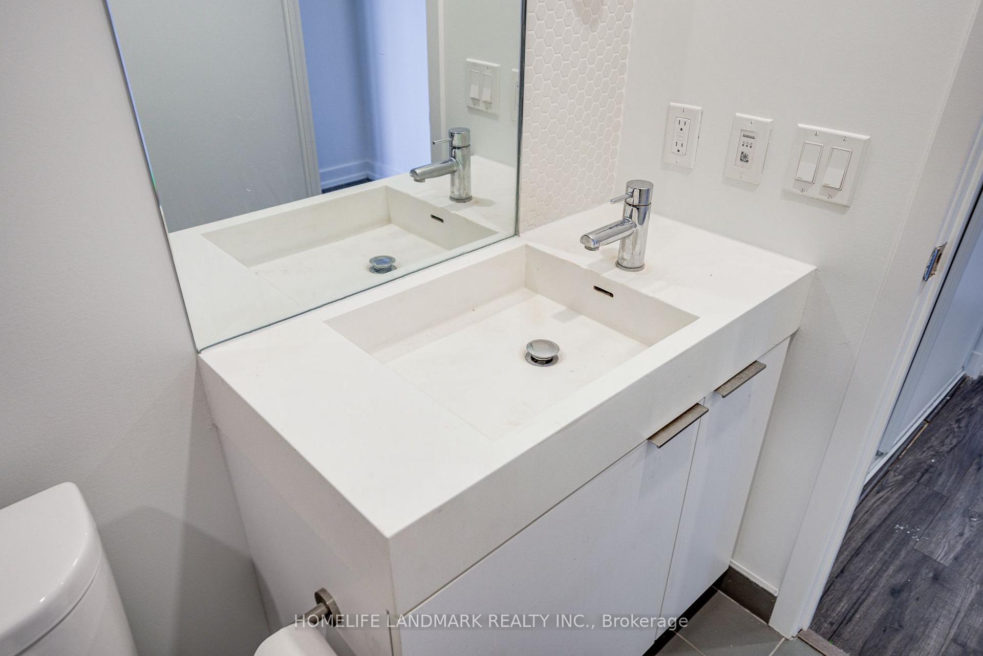 Photo 7 of Unit 601, 33 Helendale Avenue, Toronto, Yonge-Eglinton — HOMEH