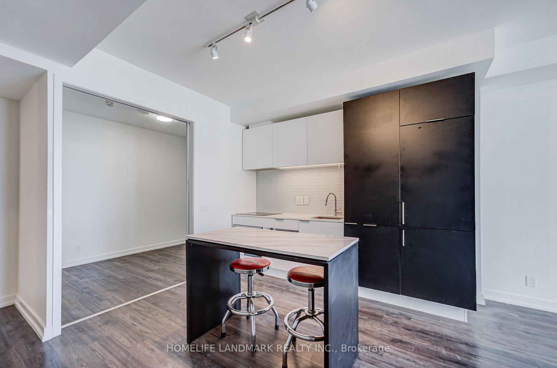Photo 11 of Unit 601, 33 Helendale Avenue, Toronto, Yonge-Eglinton — HOMEH