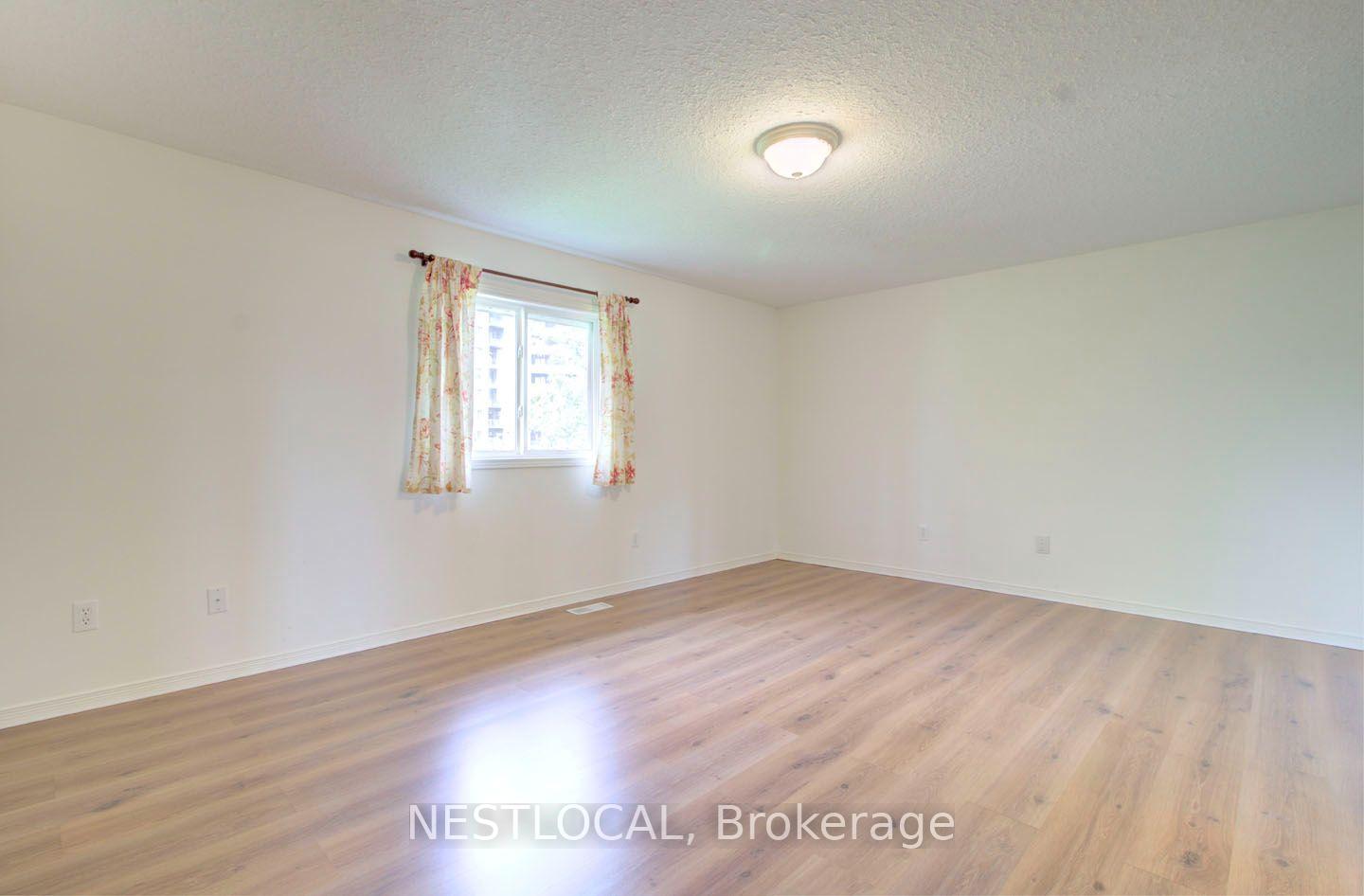 Photo 19 of Unit 11, 10 Fallowfield Drive, Kitchener, Country Hills East — HOMEH