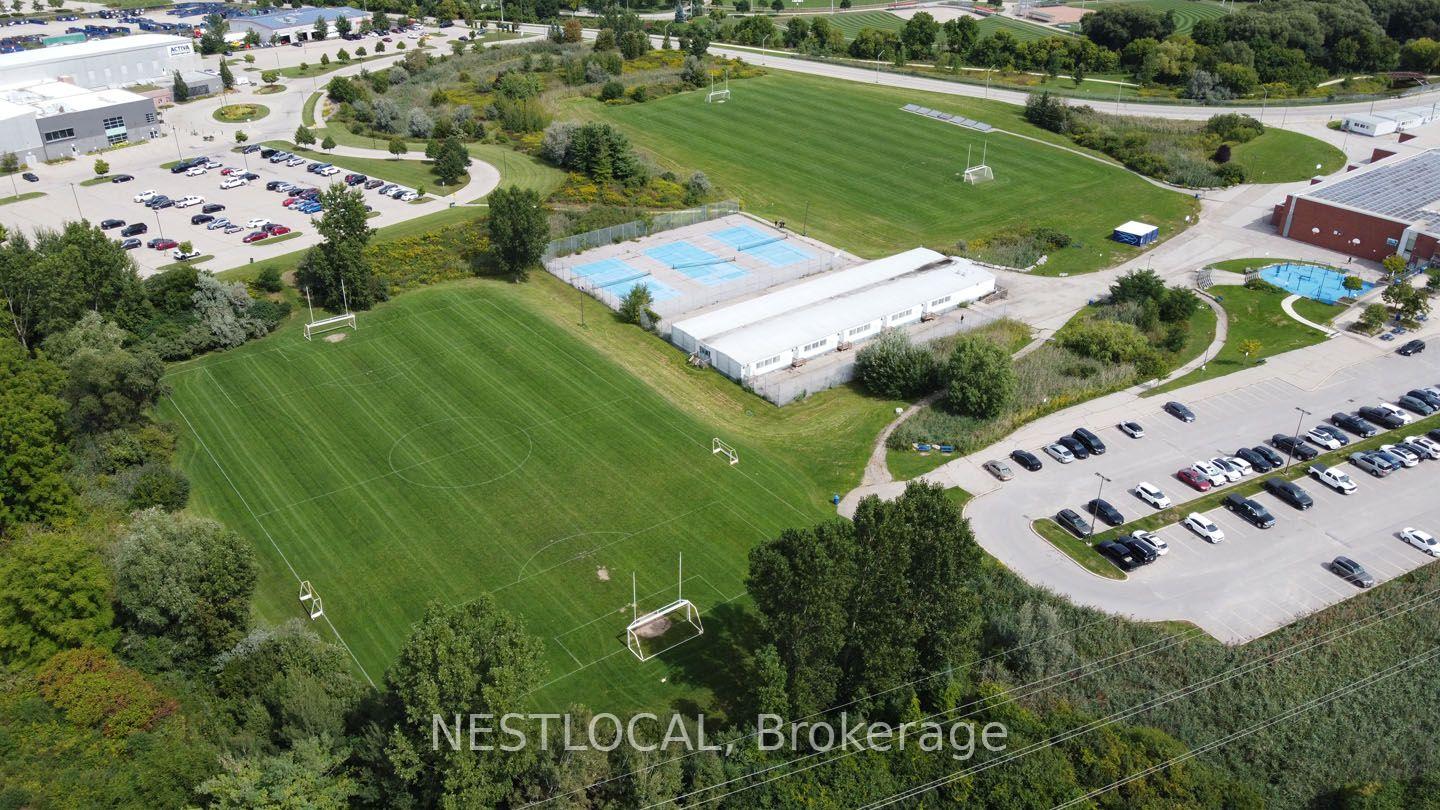 Photo 35 of Unit 11, 10 Fallowfield Drive, Kitchener, Country Hills East — HOMEH