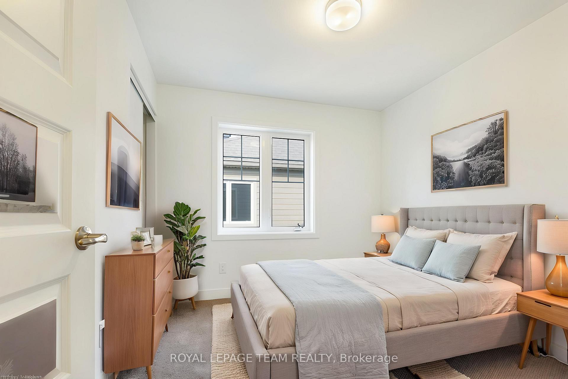 Photo 13 of 1022 Chapman Mills Drive, Ottawa, Barrhaven - Heritage Park — HOMEH