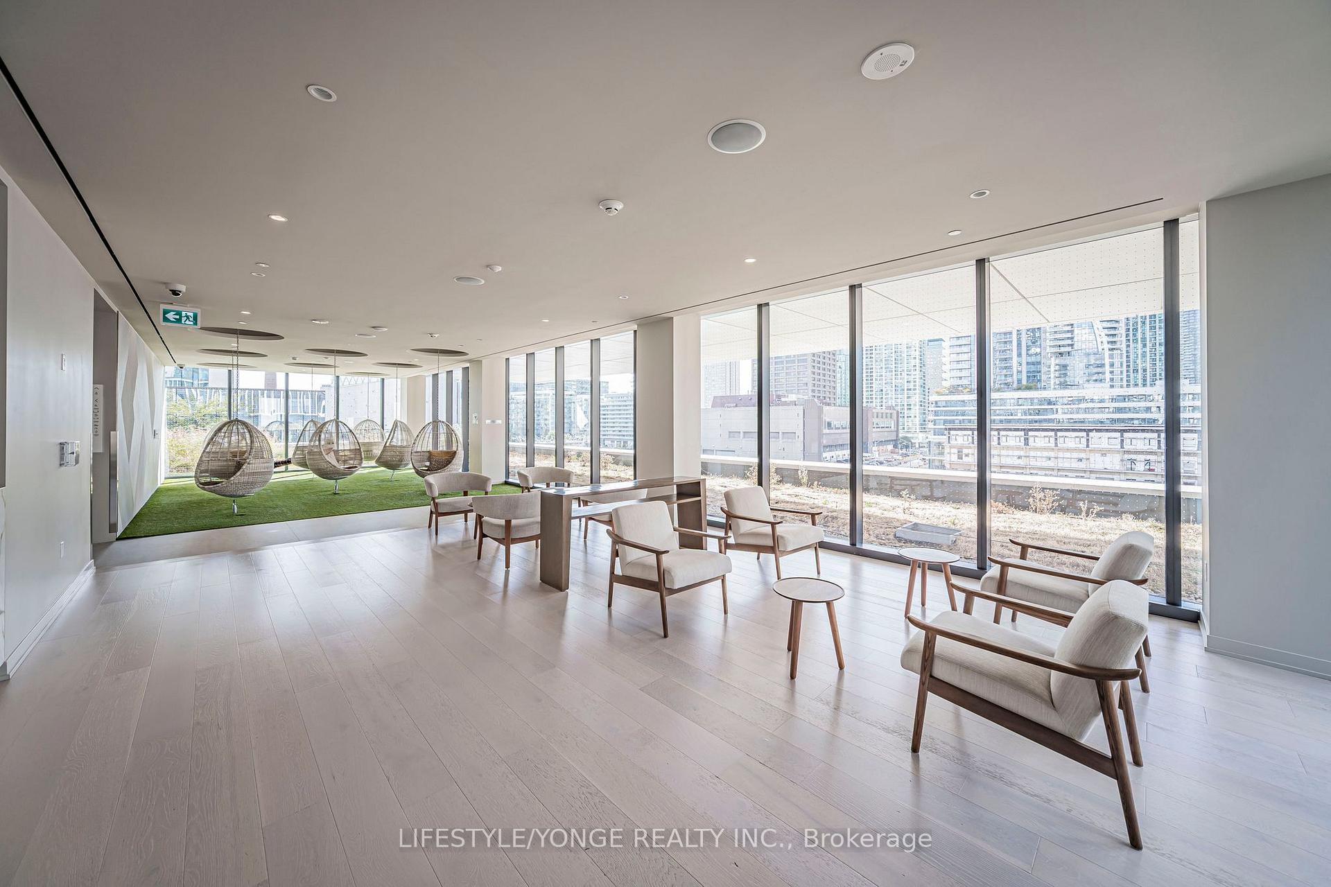 Photo 6 of Unit 2611, 55 Cooper Street, Toronto, Waterfront Communities — HOMEH