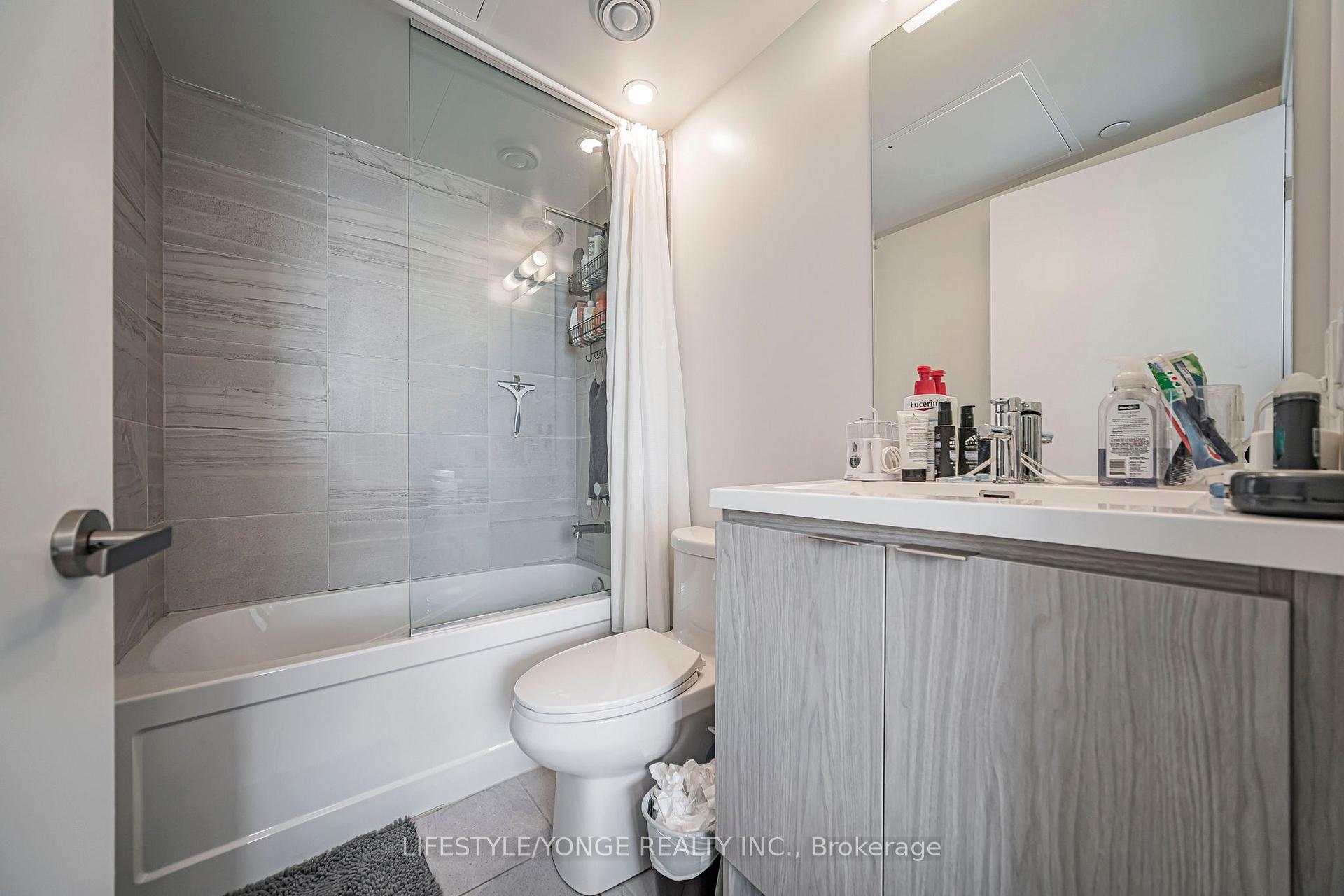 Photo 23 of Unit 2611, 55 Cooper Street, Toronto, Waterfront Communities — HOMEH