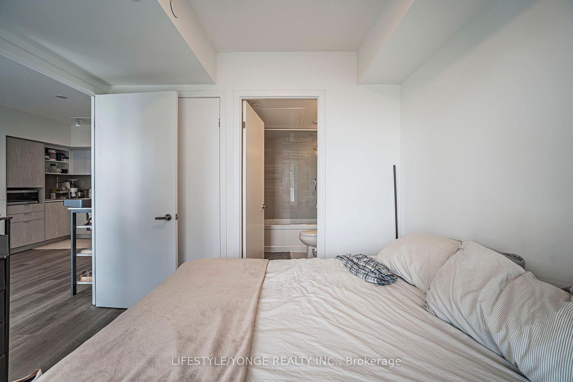 Photo 25 of Unit 2611, 55 Cooper Street, Toronto, Waterfront Communities — HOMEH