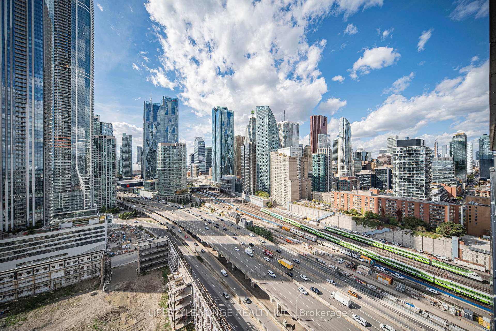 Photo 32 of Unit 2611, 55 Cooper Street, Toronto, Waterfront Communities — HOMEH