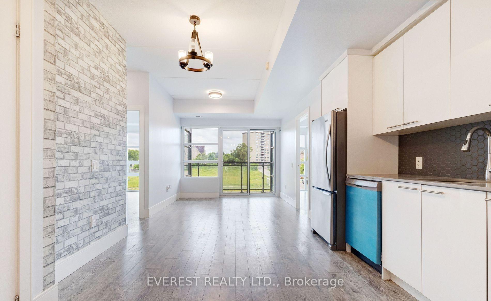 Photo 4 of Unit 305, 15 Prince Albert Boulevard, Kitchener, Mount Hope Huron Park — HOMEH