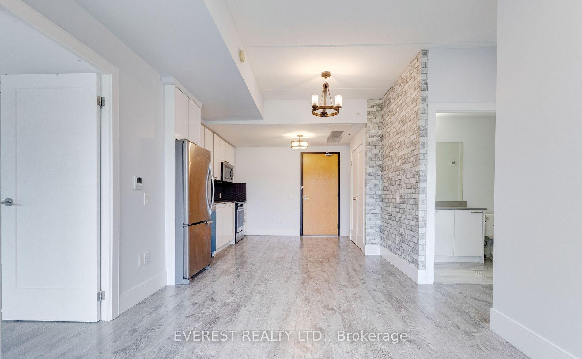 Photo 6 of Unit 305, 15 Prince Albert Boulevard, Kitchener, Mount Hope Huron Park — HOMEH