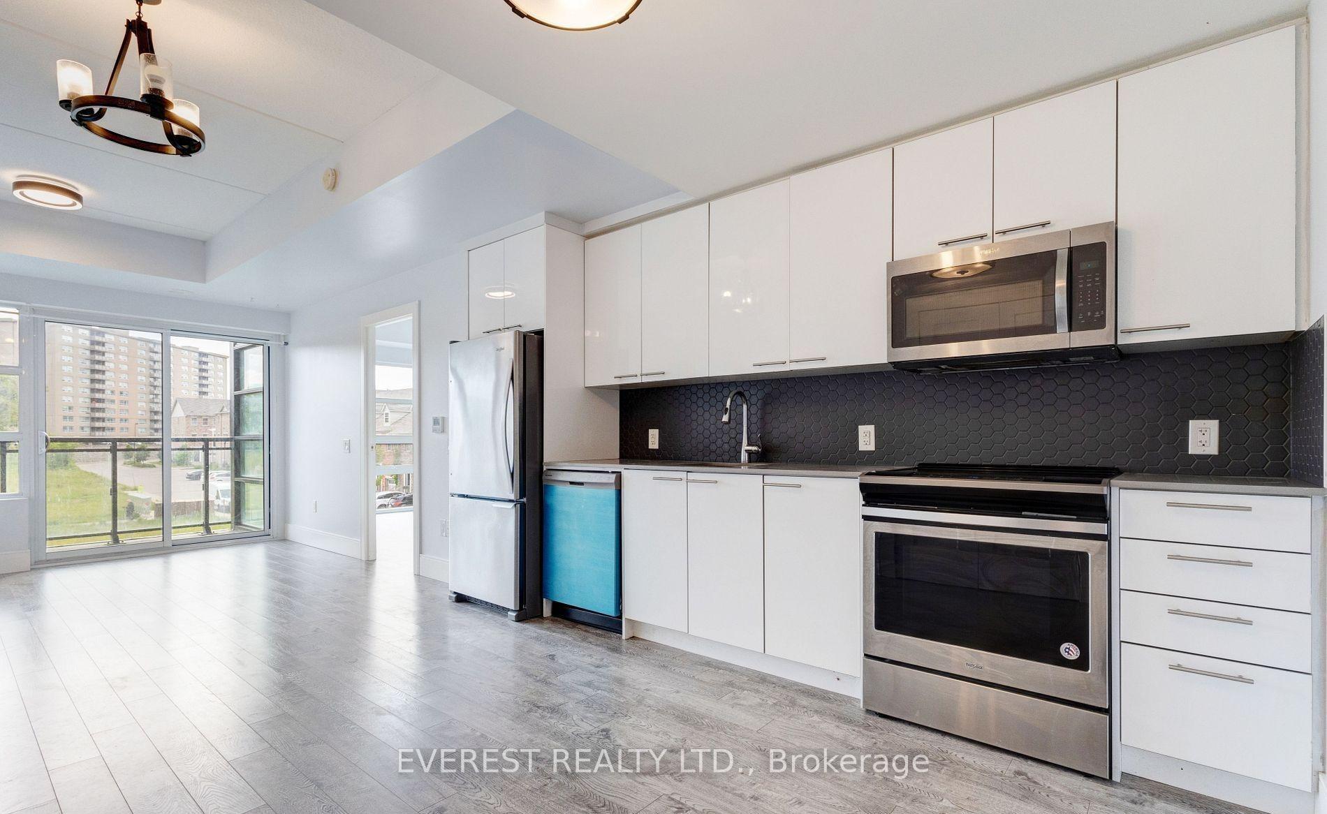 Photo 7 of Unit 305, 15 Prince Albert Boulevard, Kitchener, Mount Hope Huron Park — HOMEH