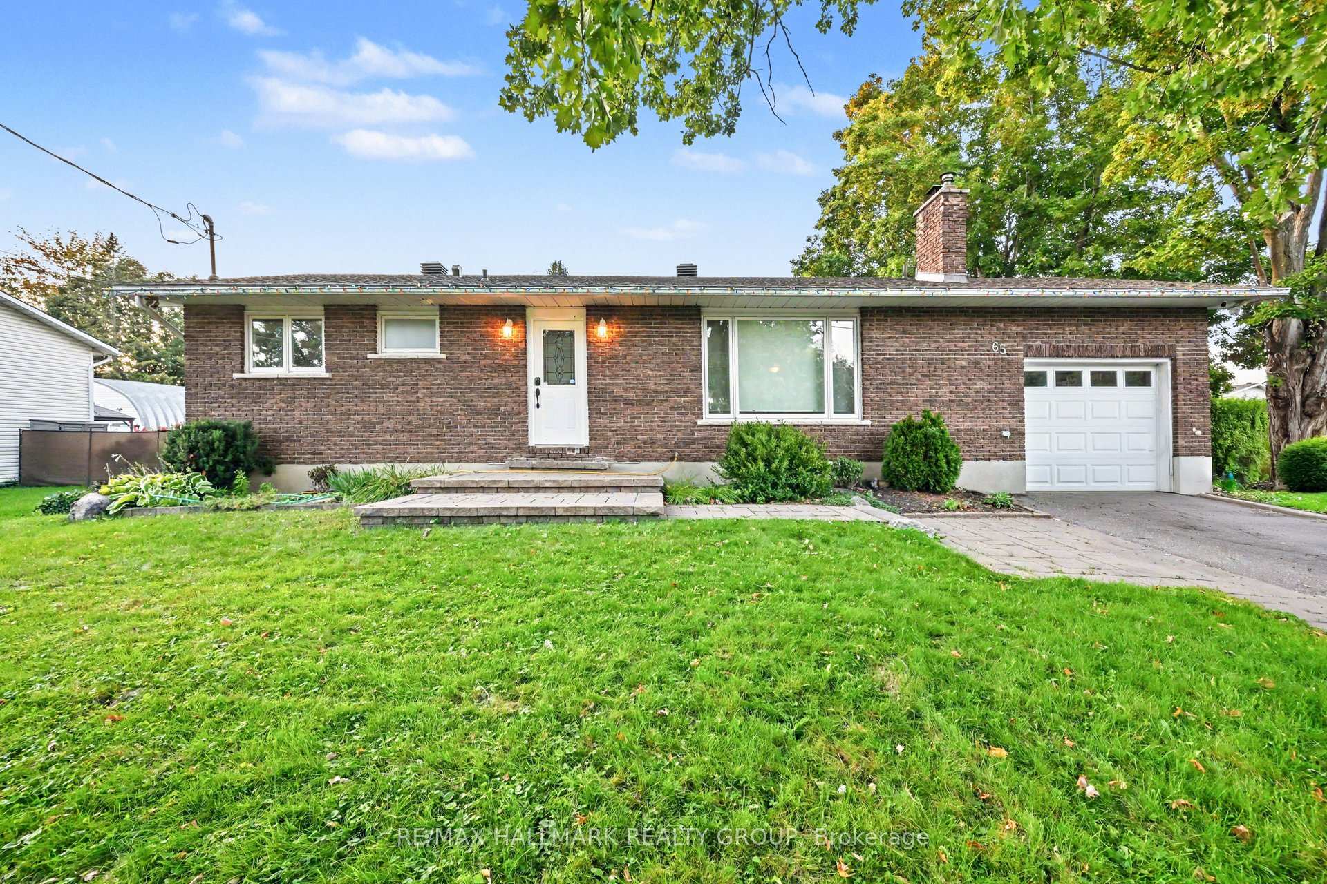 Photo 5 of 65 Christopher Hamilton Street, Ottawa, Richmond — HOMEH