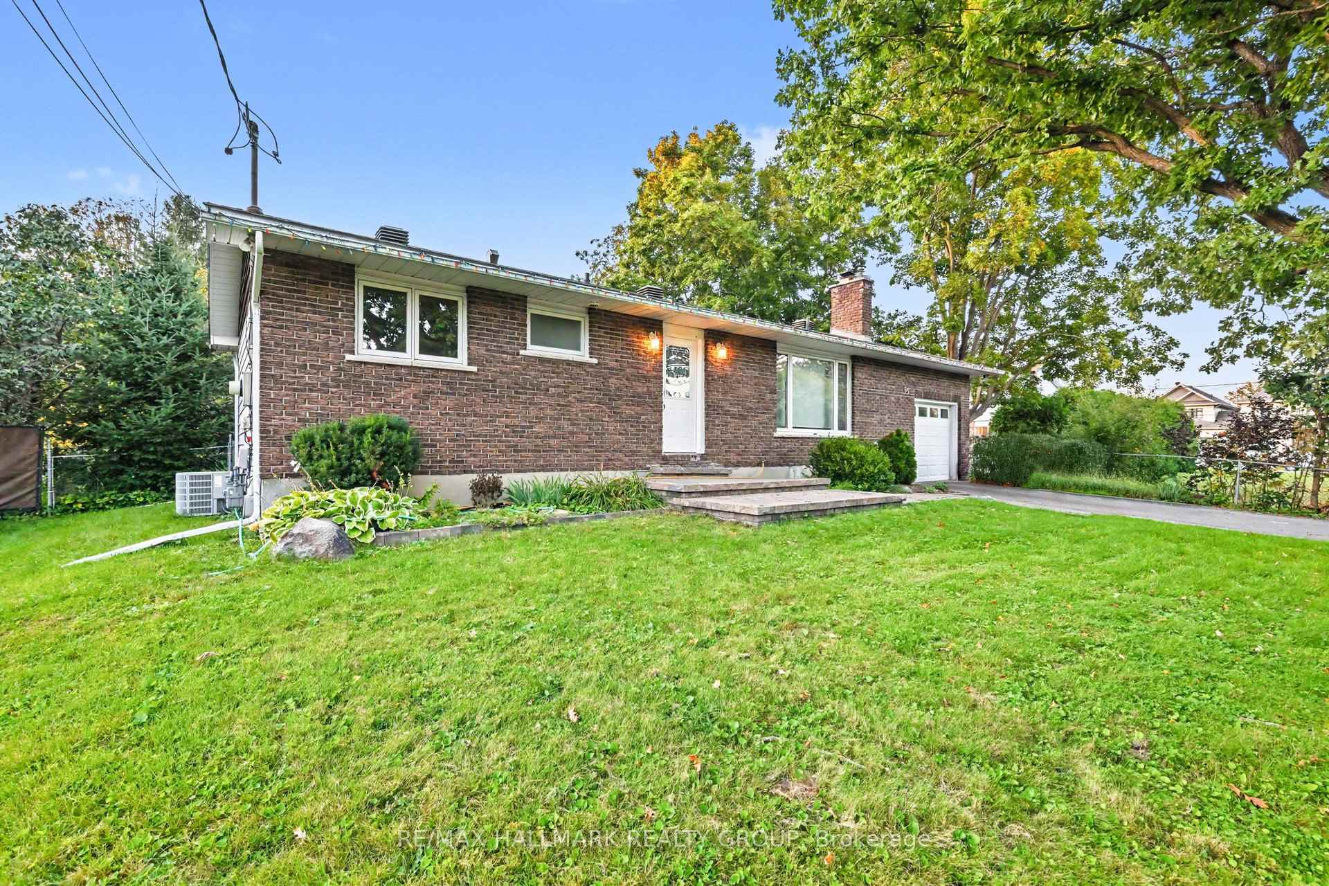 Photo 6 of 65 Christopher Hamilton Street, Ottawa, Richmond — HOMEH