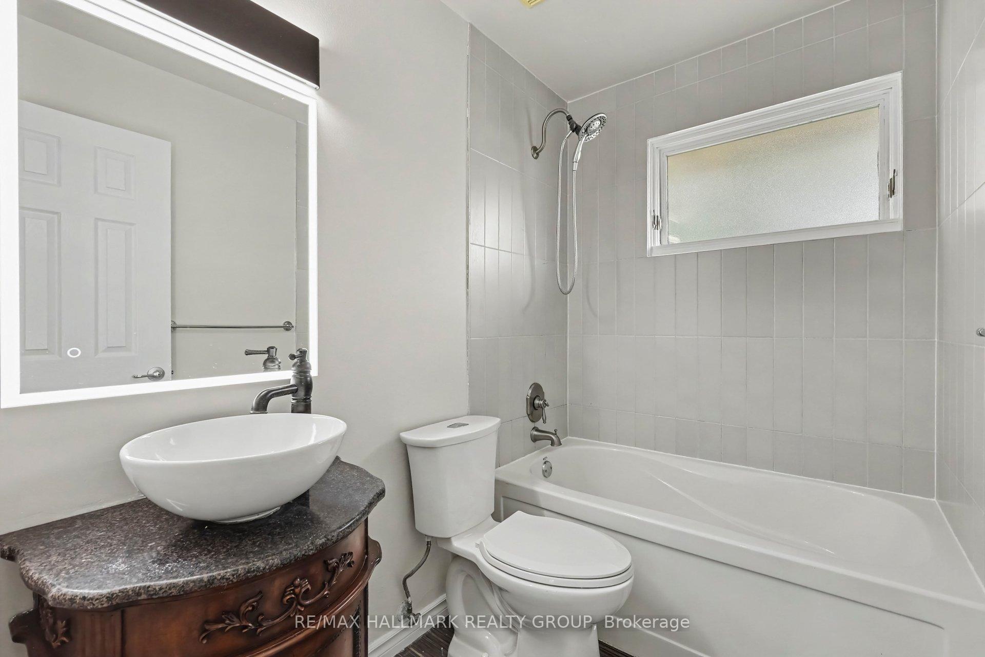 Photo 14 of 65 Christopher Hamilton Street, Ottawa, Richmond — HOMEH