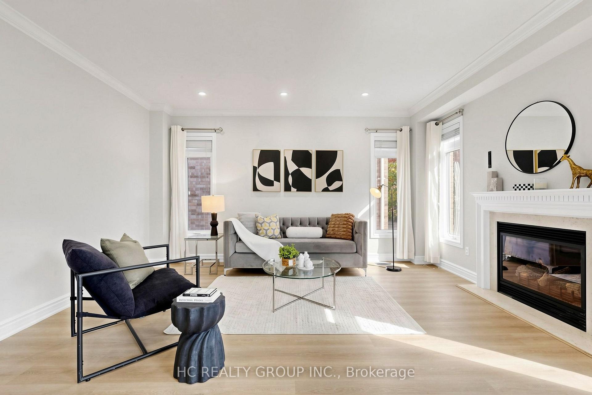 Photo 5 of 43 Randolph Drive, Vaughan, Patterson — HOMEH