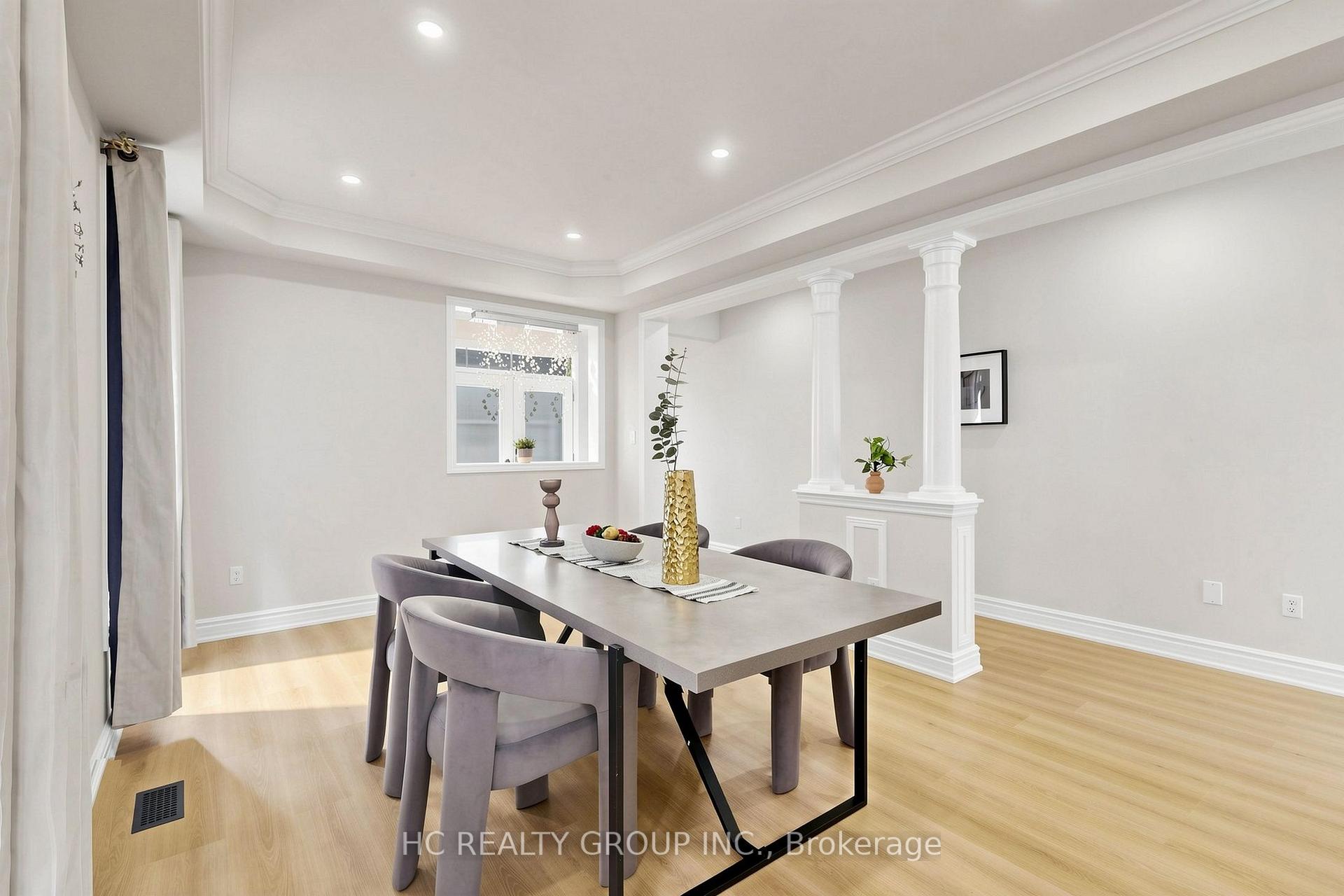 Photo 9 of 43 Randolph Drive, Vaughan, Patterson — HOMEH