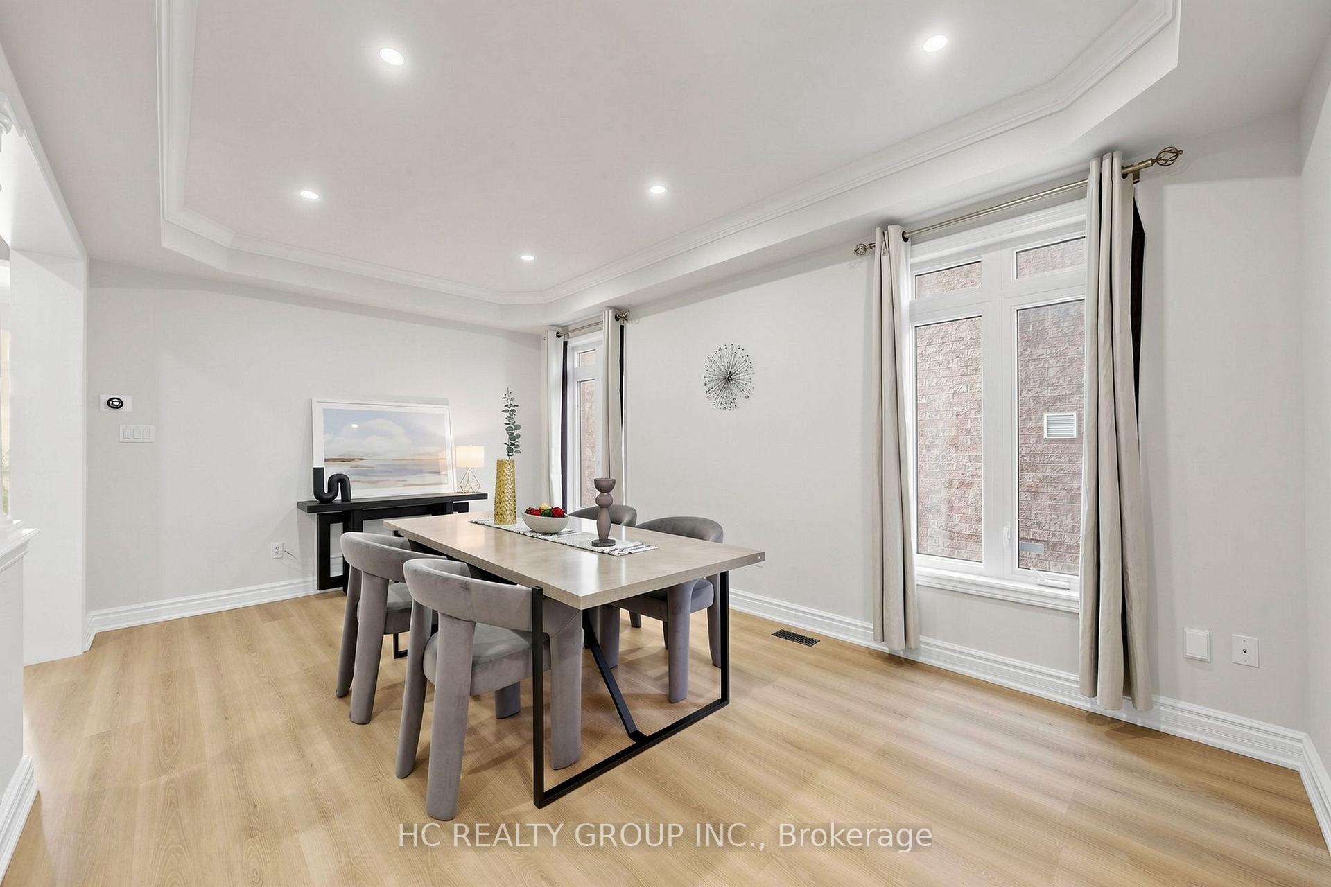 Photo 19 of 43 Randolph Drive, Vaughan, Patterson — HOMEH