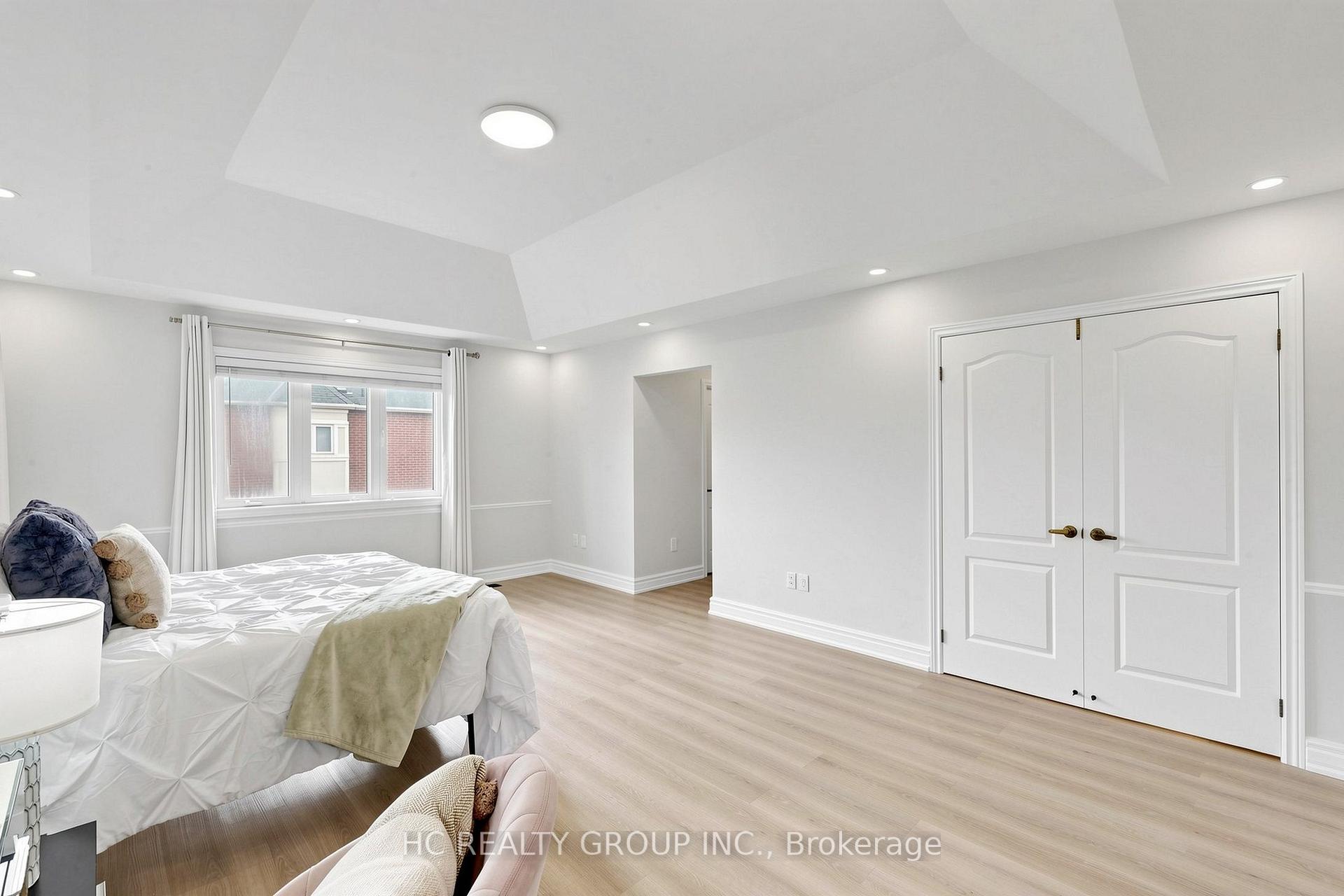 Photo 27 of 43 Randolph Drive, Vaughan, Patterson — HOMEH