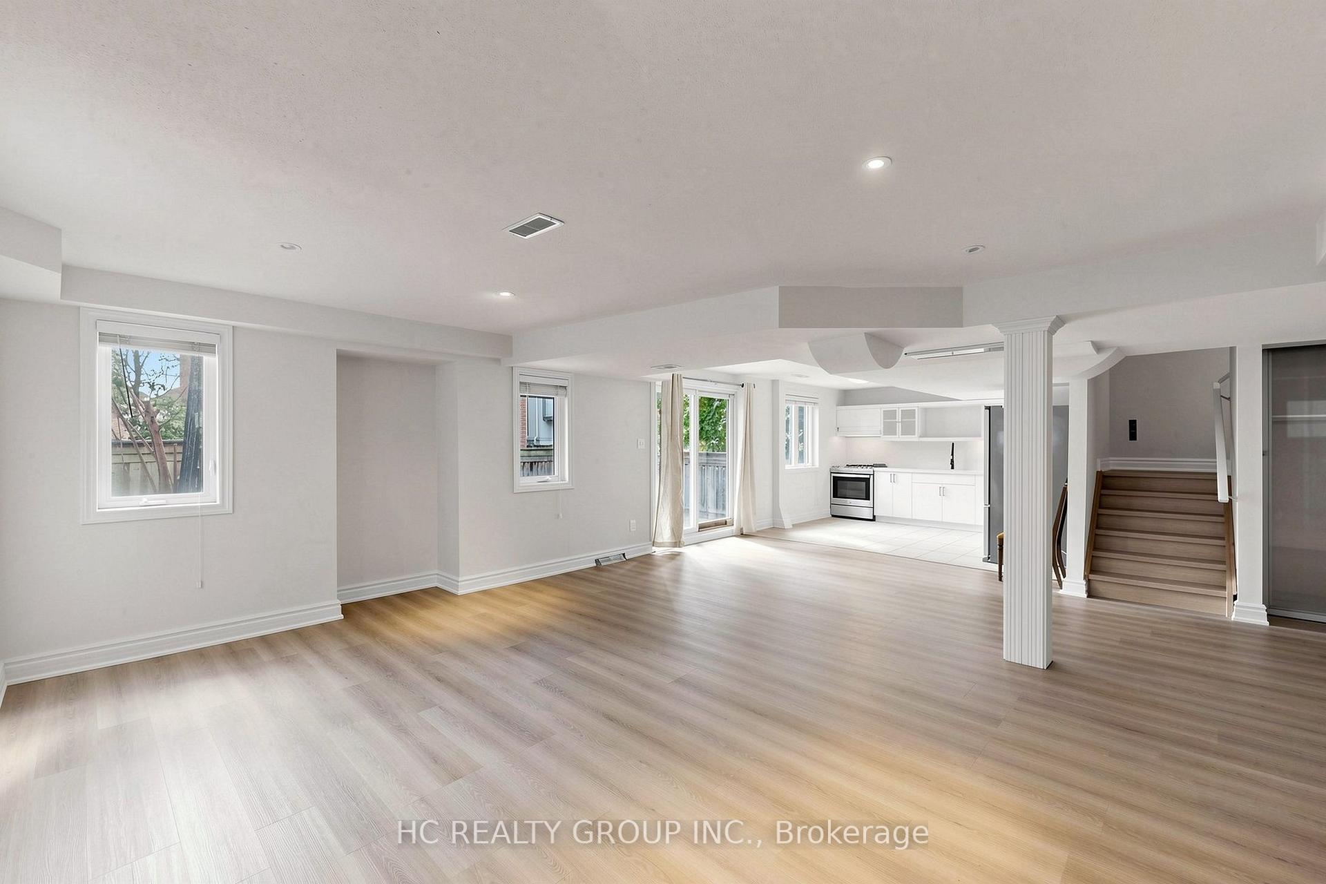 Photo 40 of 43 Randolph Drive, Vaughan, Patterson — HOMEH