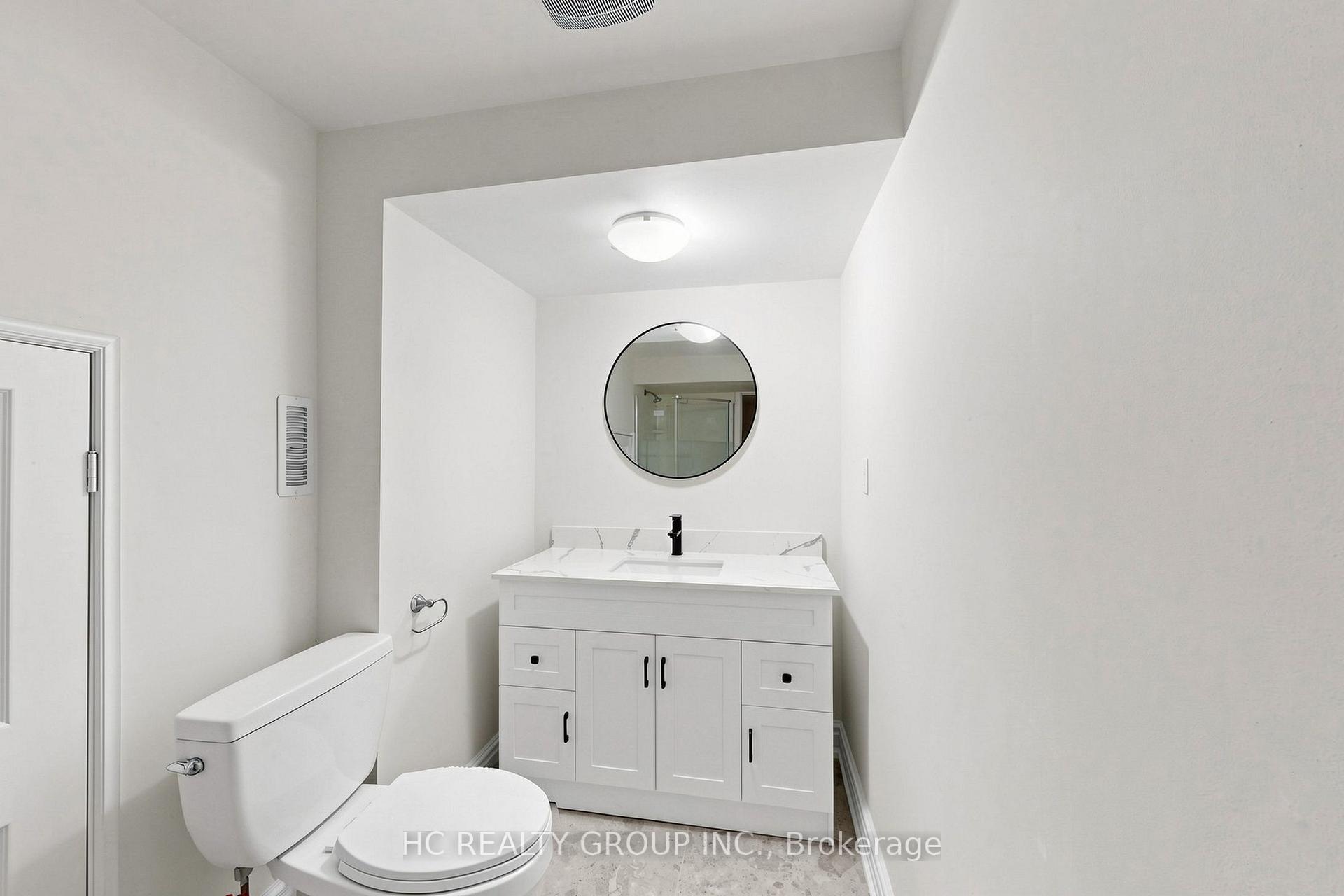 Photo 45 of 43 Randolph Drive, Vaughan, Patterson — HOMEH