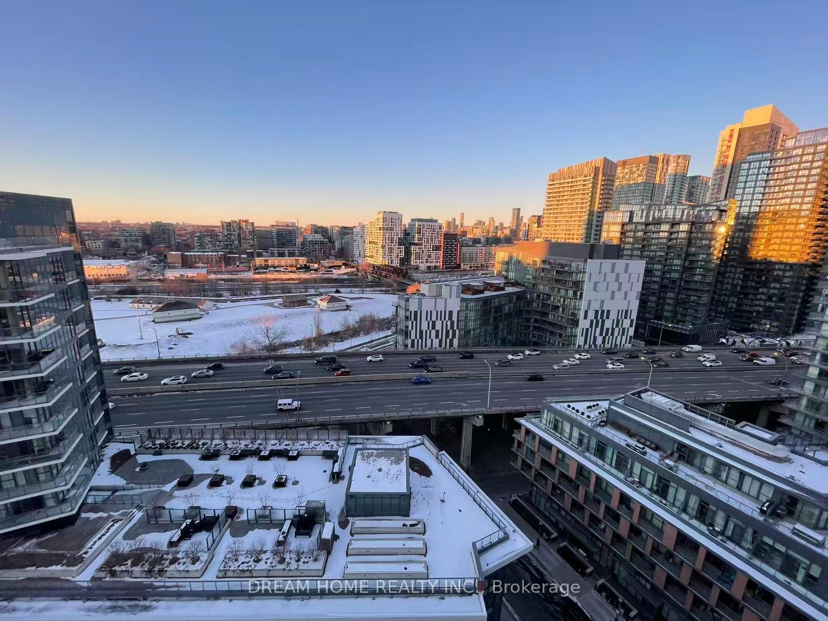 Photo 14 of Unit 2004, 38 Iannuzzi Street, Toronto, Niagara — HOMEH