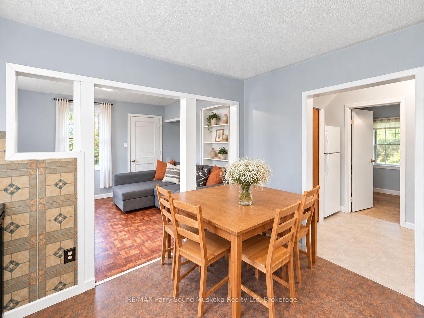 Photo 5 of 1115 Highway 124, Whitestone, Dunchurch — HOMEH