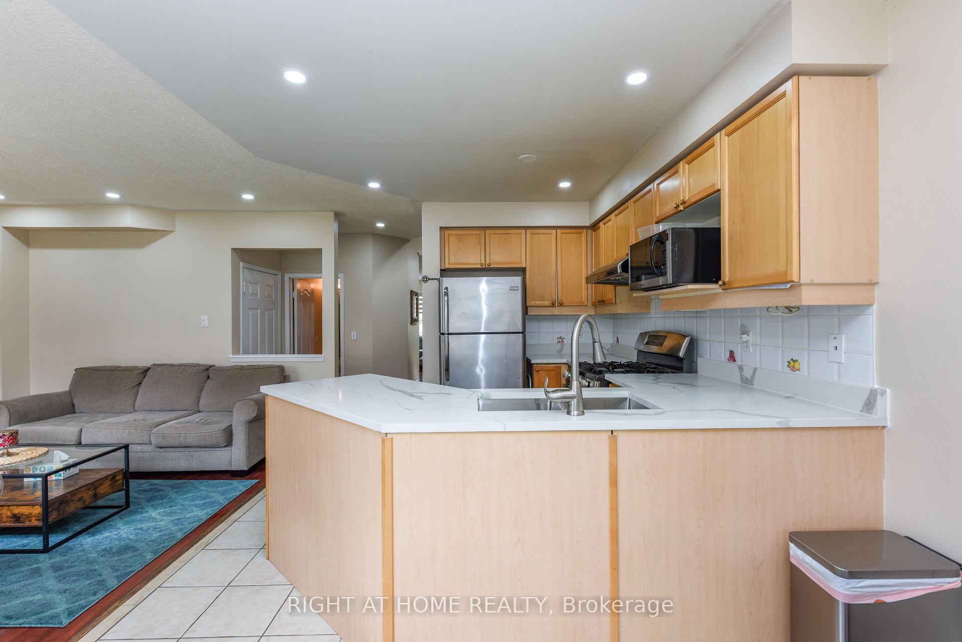 Photo 13 of 5986 Long Valley Road, Mississauga, Churchill Meadows — HOMEH