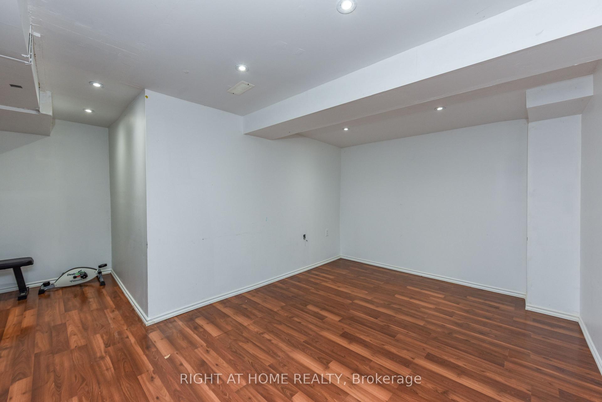 Photo 34 of 5986 Long Valley Road, Mississauga, Churchill Meadows — HOMEH