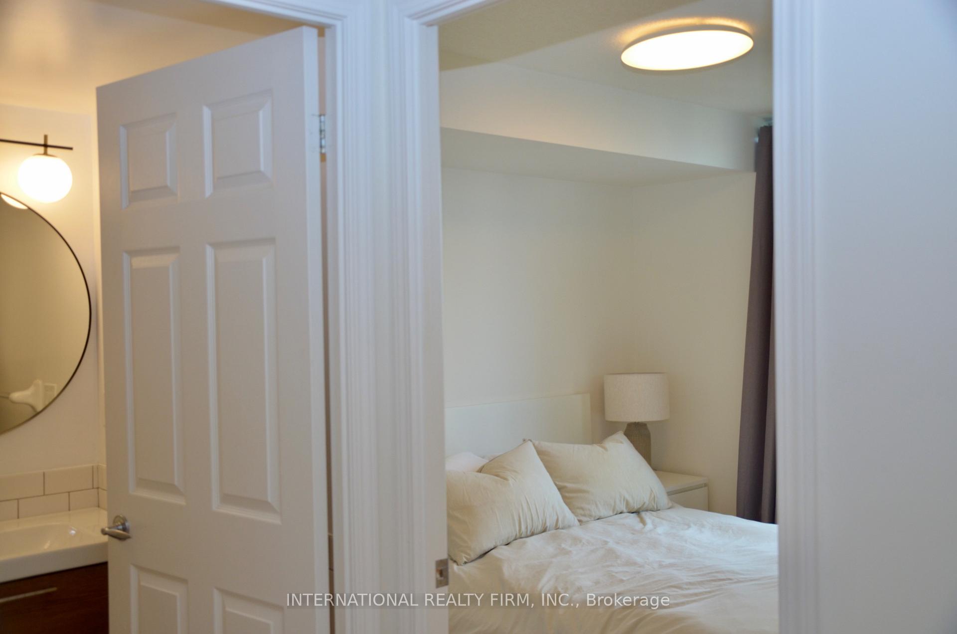 Photo 9 of Unit 1403, 70 High Park Avenue, Toronto, High Park North — HOMEH