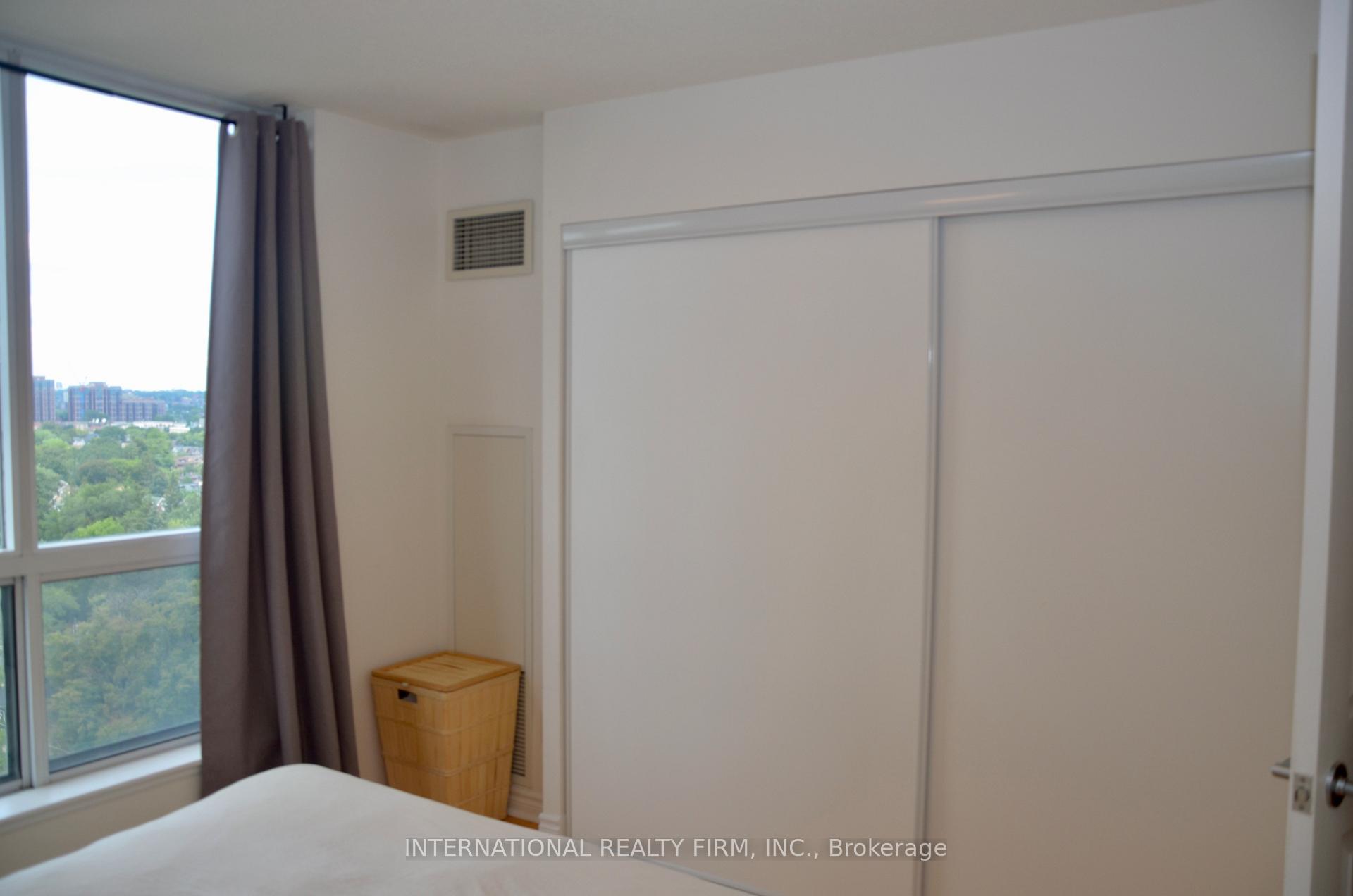Photo 11 of Unit 1403, 70 High Park Avenue, Toronto, High Park North — HOMEH