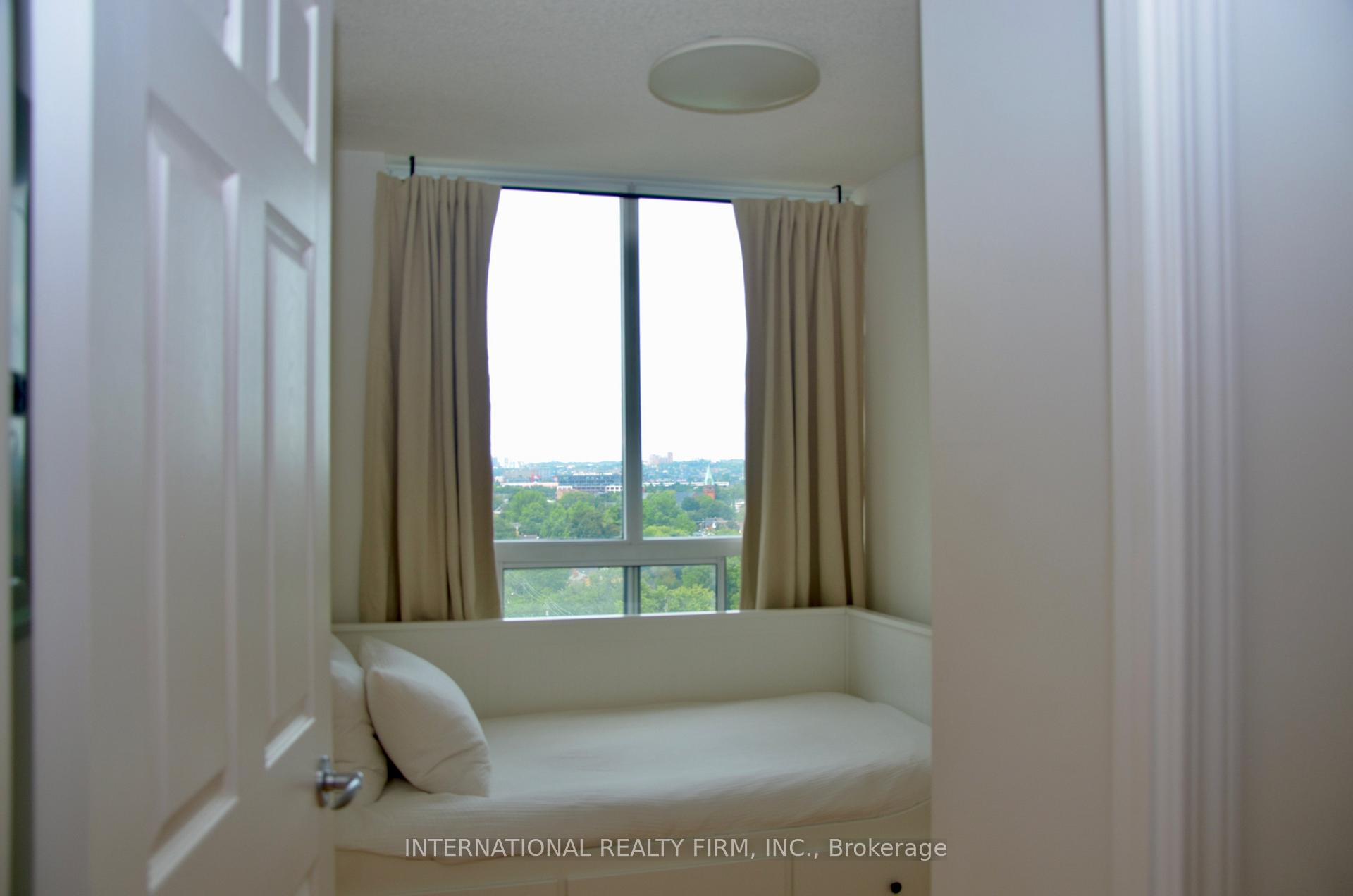 Photo 12 of Unit 1403, 70 High Park Avenue, Toronto, High Park North — HOMEH
