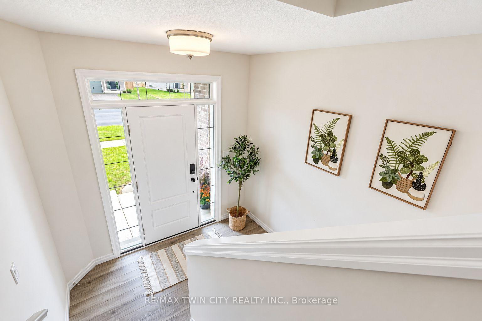Photo 5 of 224 Renaissance Drive, St. Thomas — HOMEH