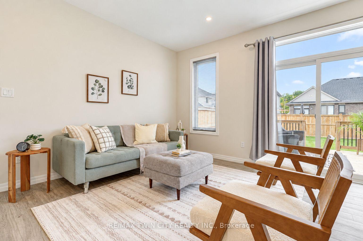 Photo 28 of 224 Renaissance Drive, St. Thomas — HOMEH