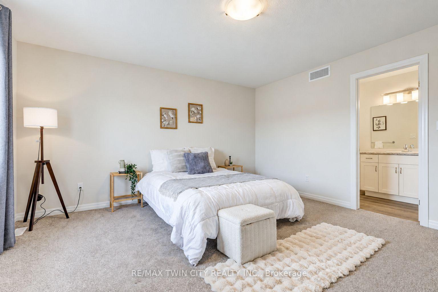 Photo 32 of 224 Renaissance Drive, St. Thomas — HOMEH