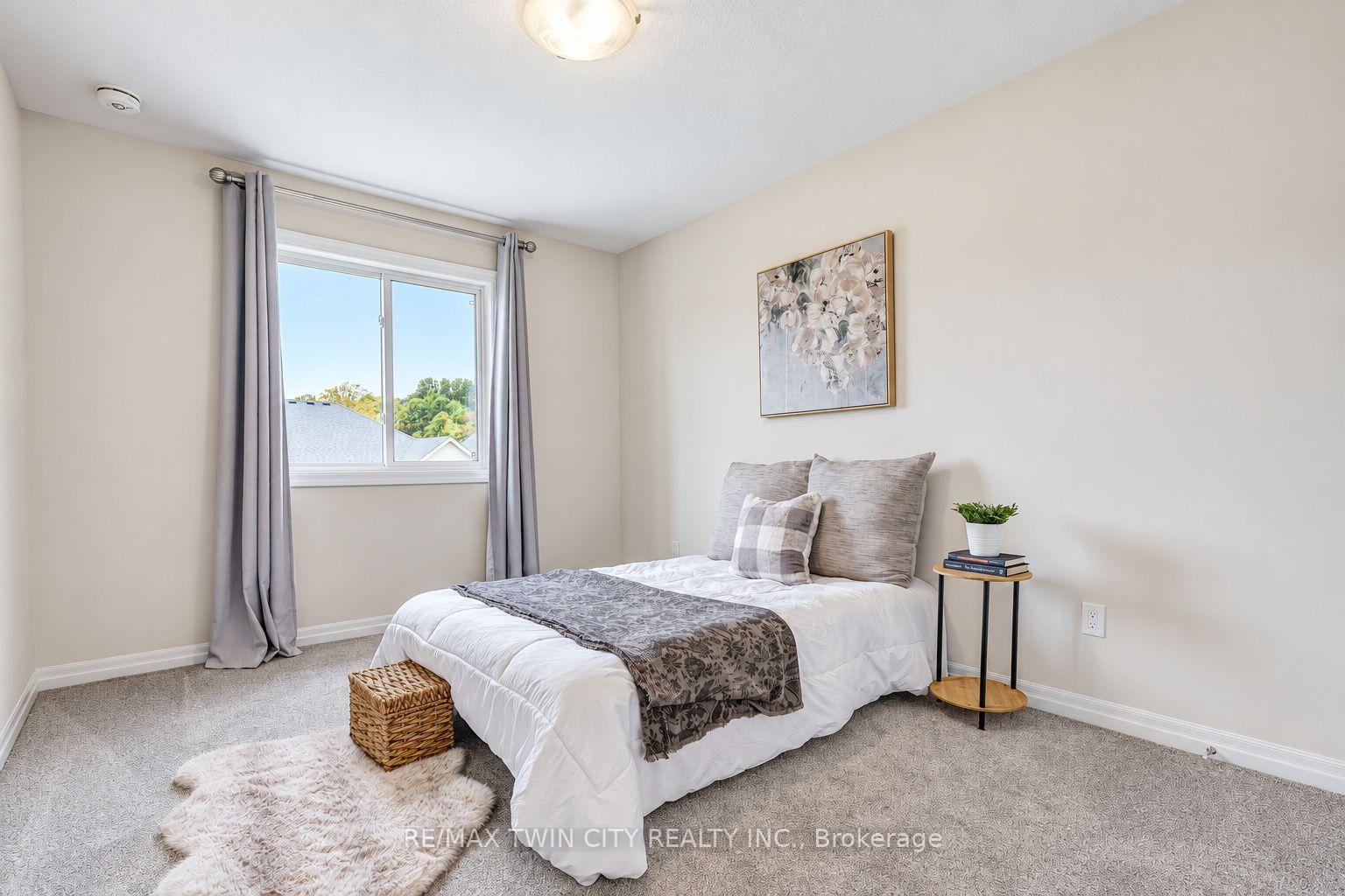 Photo 37 of 224 Renaissance Drive, St. Thomas — HOMEH