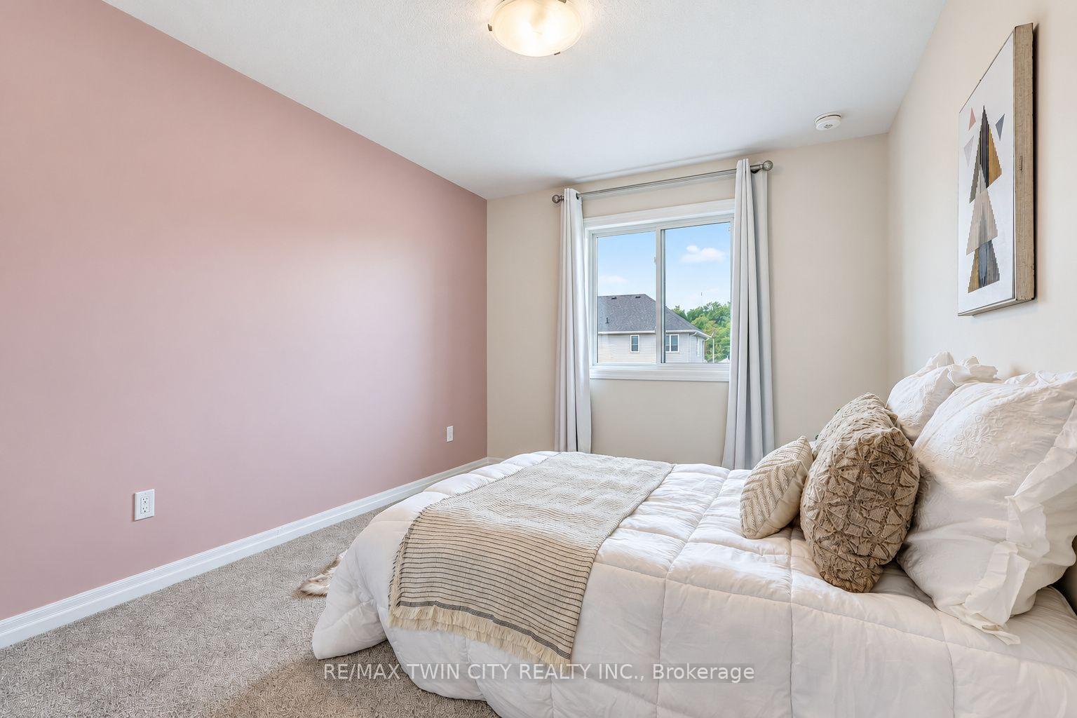 Photo 39 of 224 Renaissance Drive, St. Thomas — HOMEH