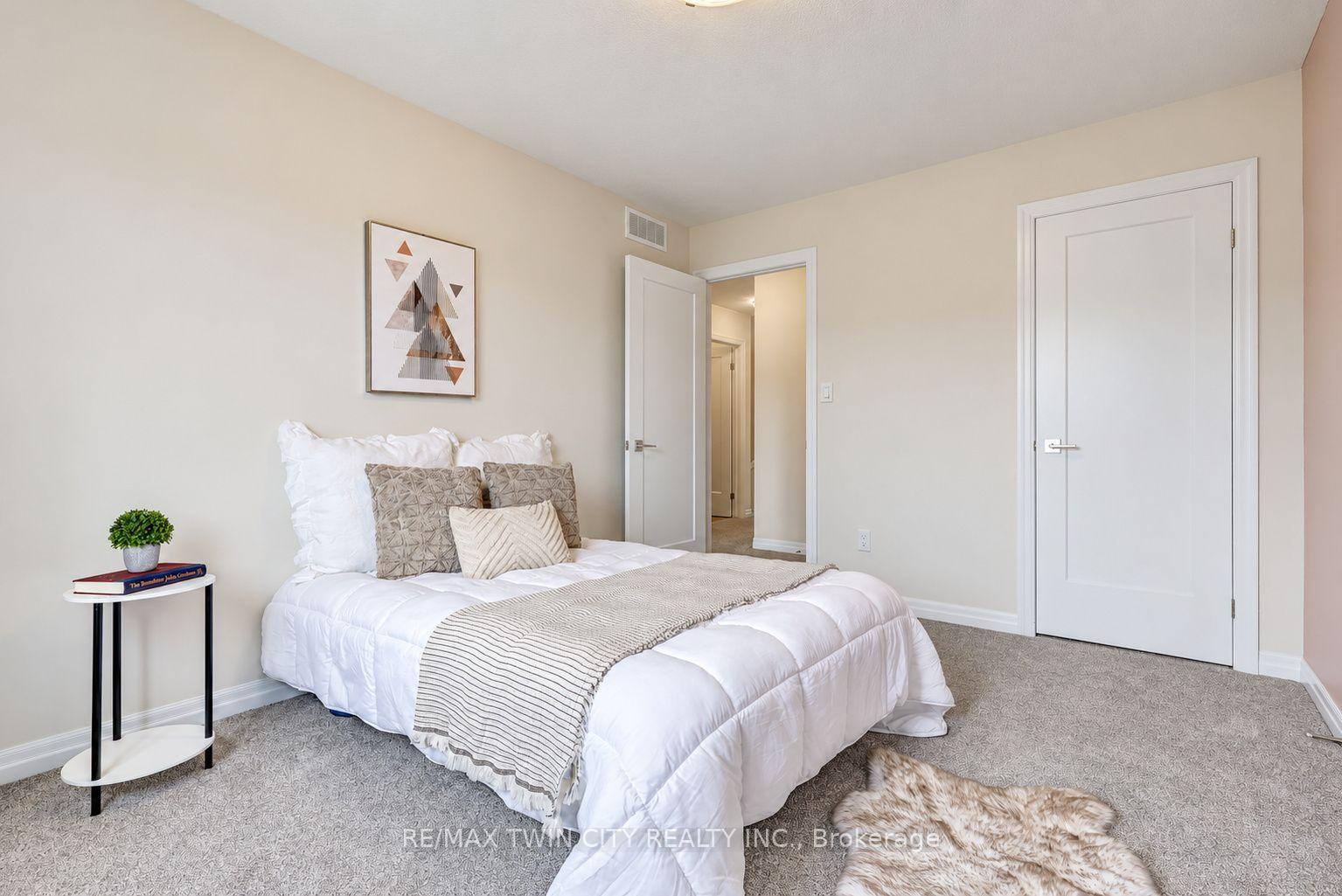 Photo 41 of 224 Renaissance Drive, St. Thomas — HOMEH