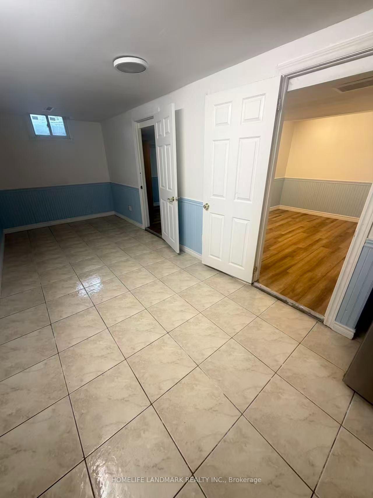 Photo 4 of Unit BSMT, 8 Fullerton Crescent, Markham, Milliken Mills West — HOMEH