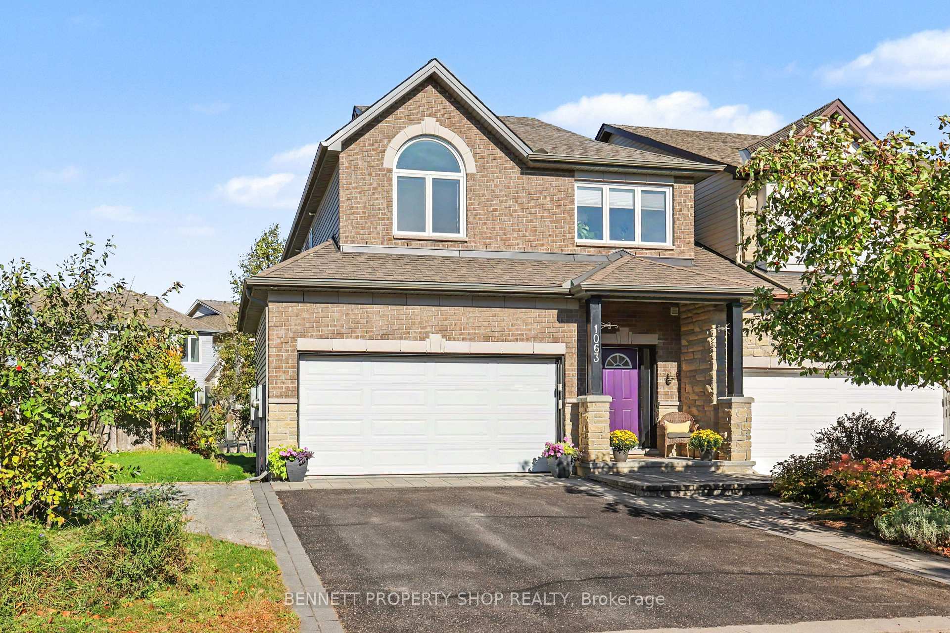 Photo of 1063 Northgraves Crescent