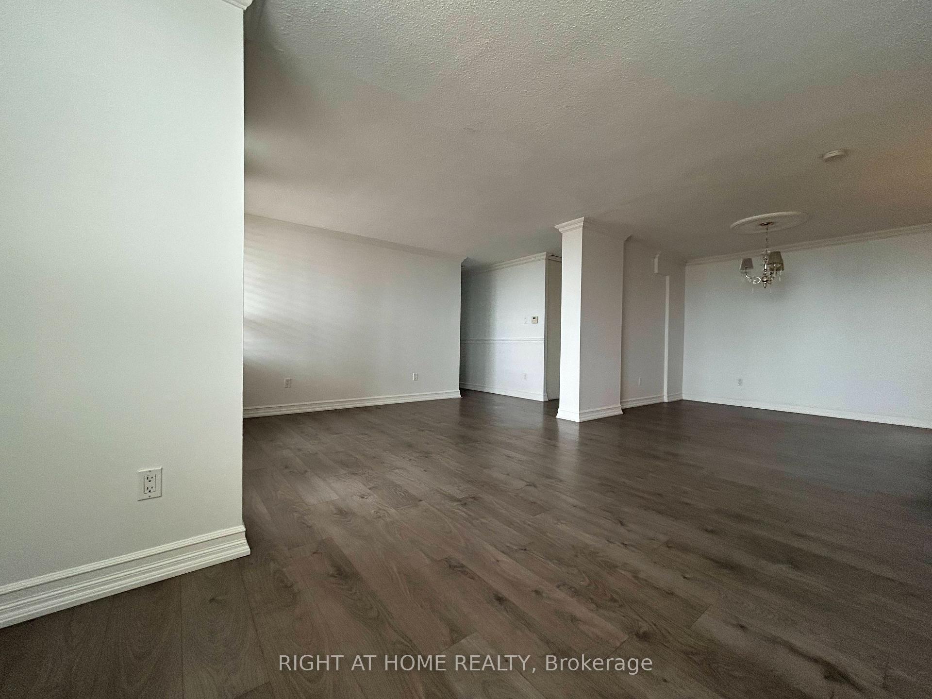 Photo 5 of Unit 1801, 20 Mississauga Valley Boulevard, Mississauga, Mississauga Valleys — HOMEH