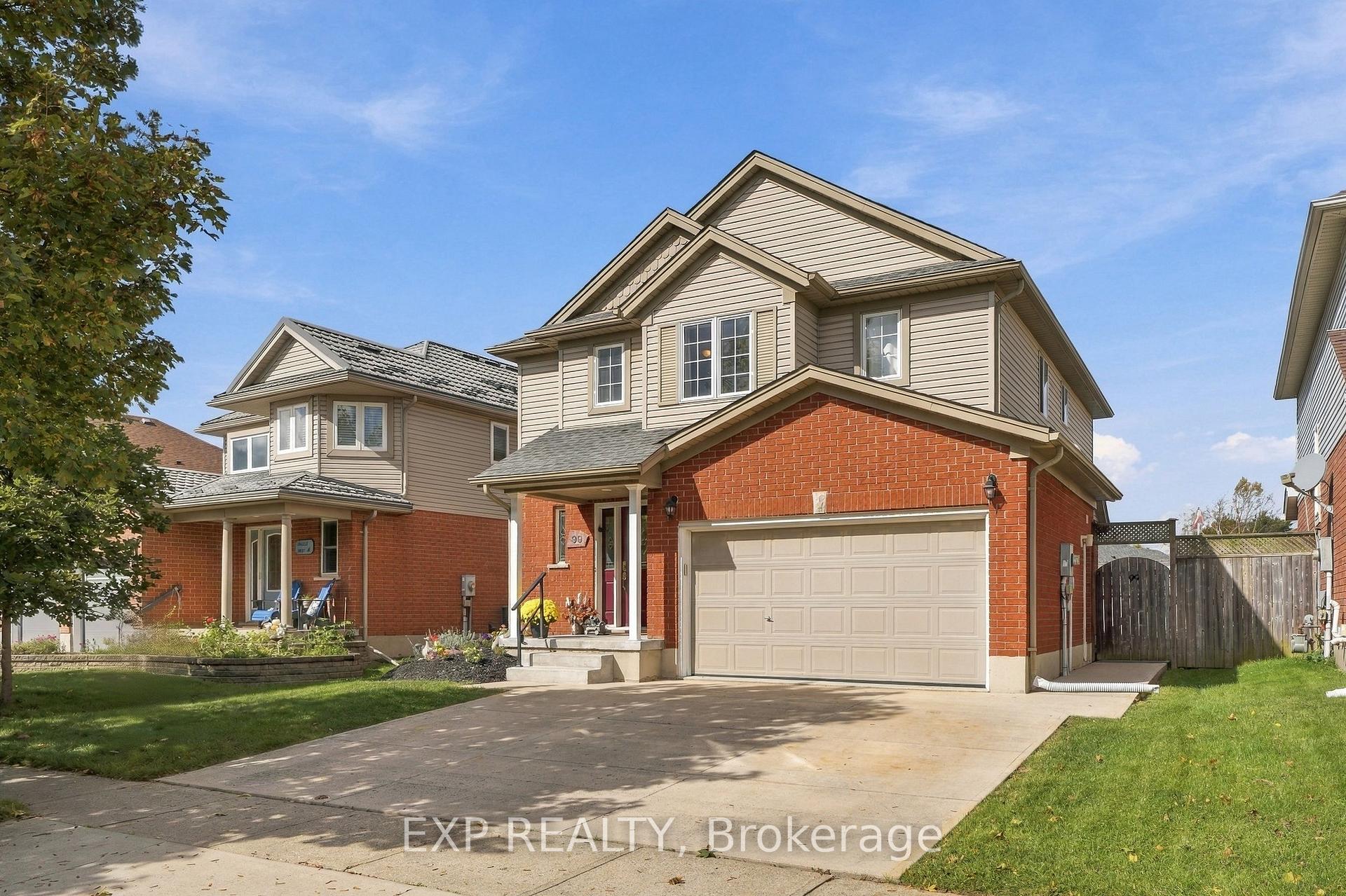 Photo 2 of 99 Stiefelmeyer Crescent, Wilmot, Baden — HOMEH