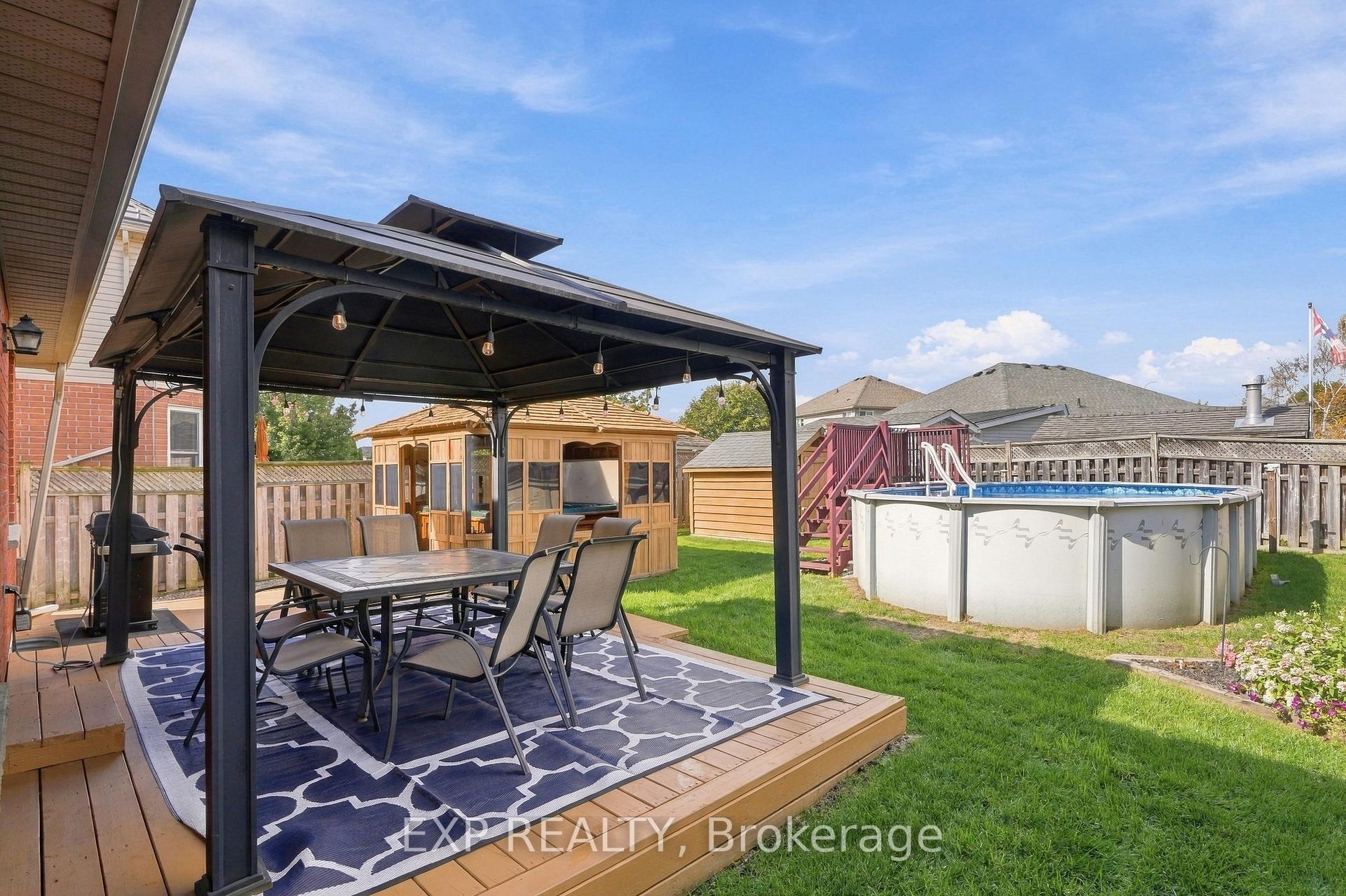 Photo 35 of 99 Stiefelmeyer Crescent, Wilmot, Baden — HOMEH