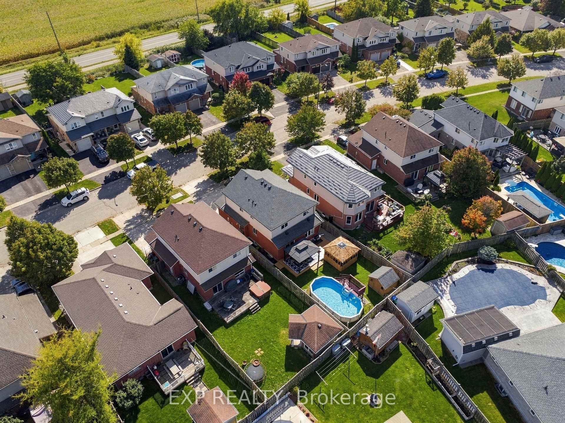 Photo 45 of 99 Stiefelmeyer Crescent, Wilmot, Baden — HOMEH
