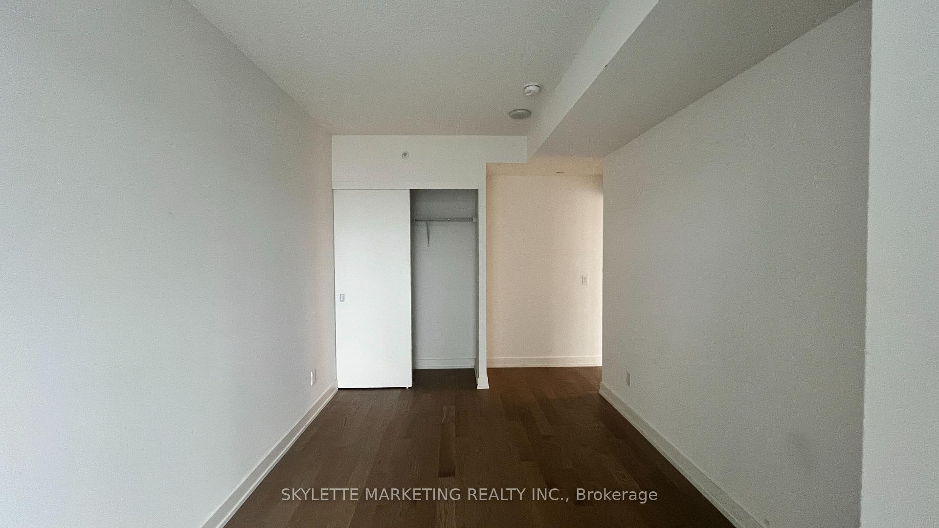 Photo 11 of Unit 617, 25 Richmond Street E, Toronto, Church-Yonge Corridor — HOMEH