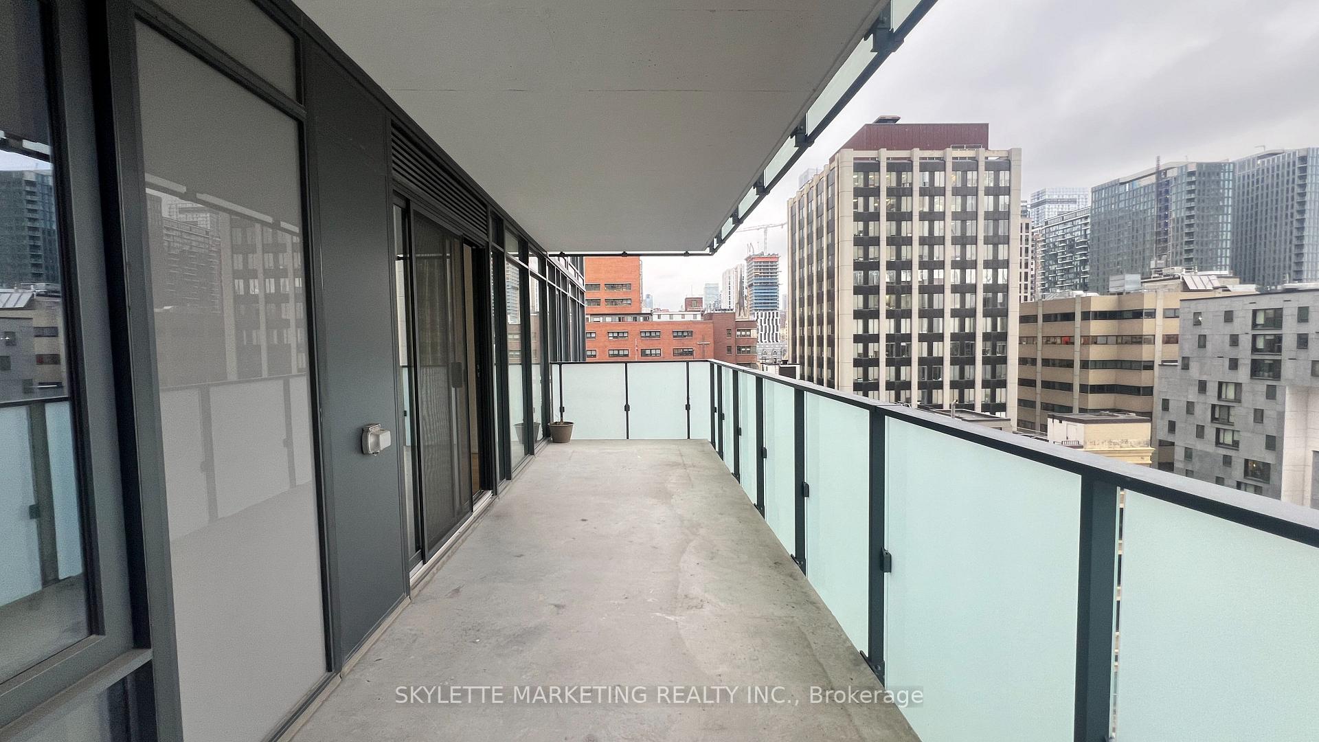 Photo 23 of Unit 617, 25 Richmond Street E, Toronto, Church-Yonge Corridor — HOMEH