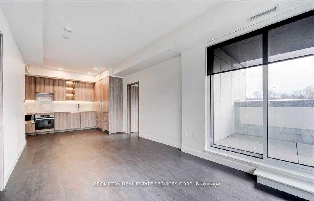Photo 6 of Unit 1706, 95 Mcmahon Drive, North York, Bayview Village — HOMEH